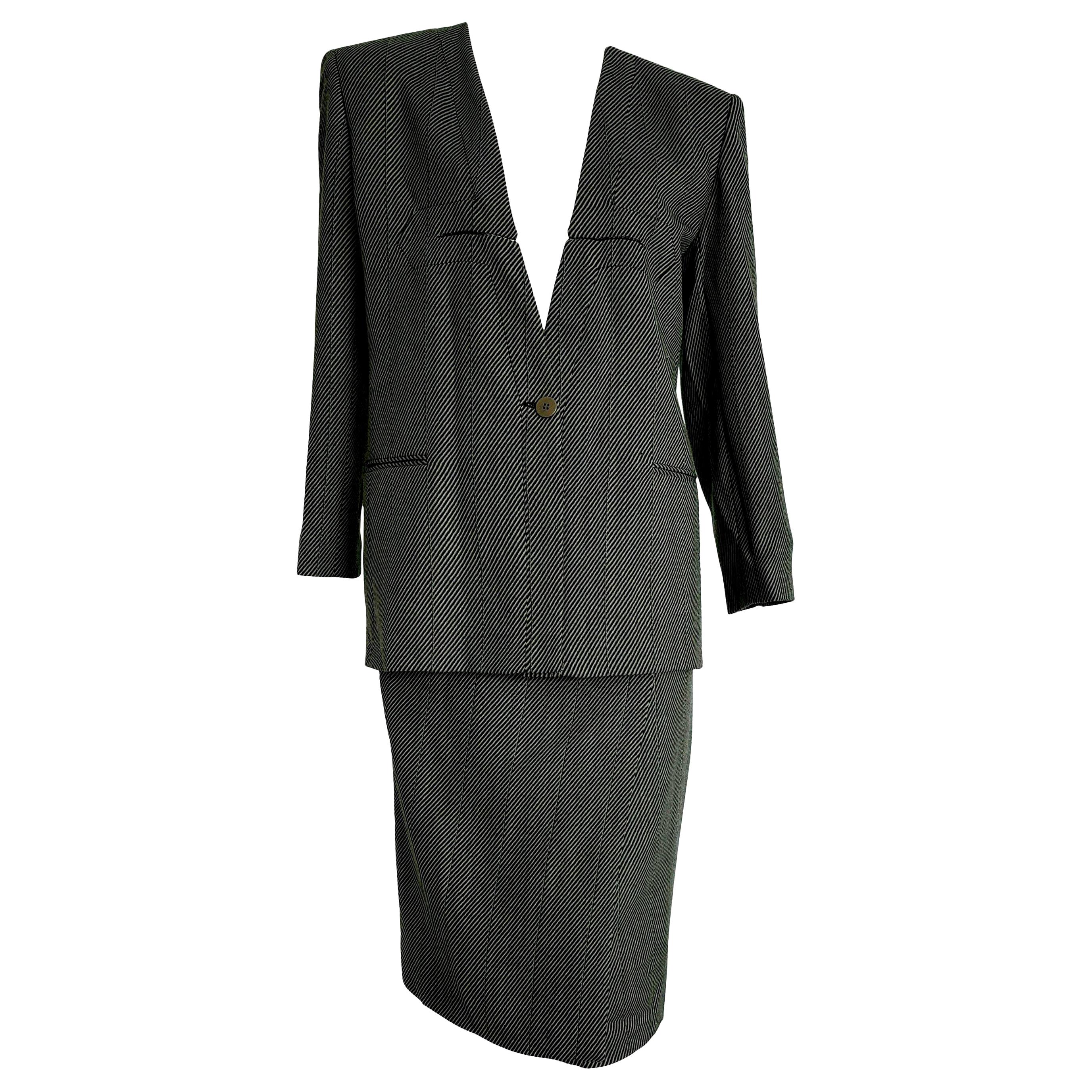 Giorgio ARMANI "New" Dark and Light Gray Lines Wool Skirt Suit - Unworn For Sale
