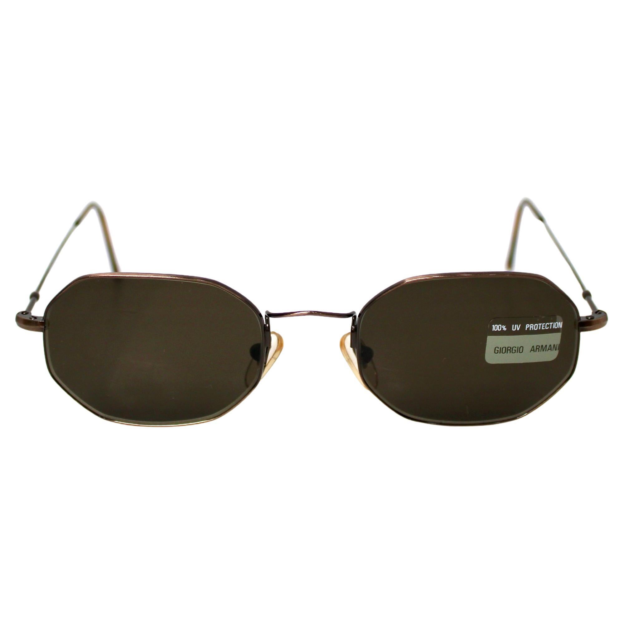 Occhiali da sole con montatura ottagonale in metallo Giorgio Armani, circa anni
90