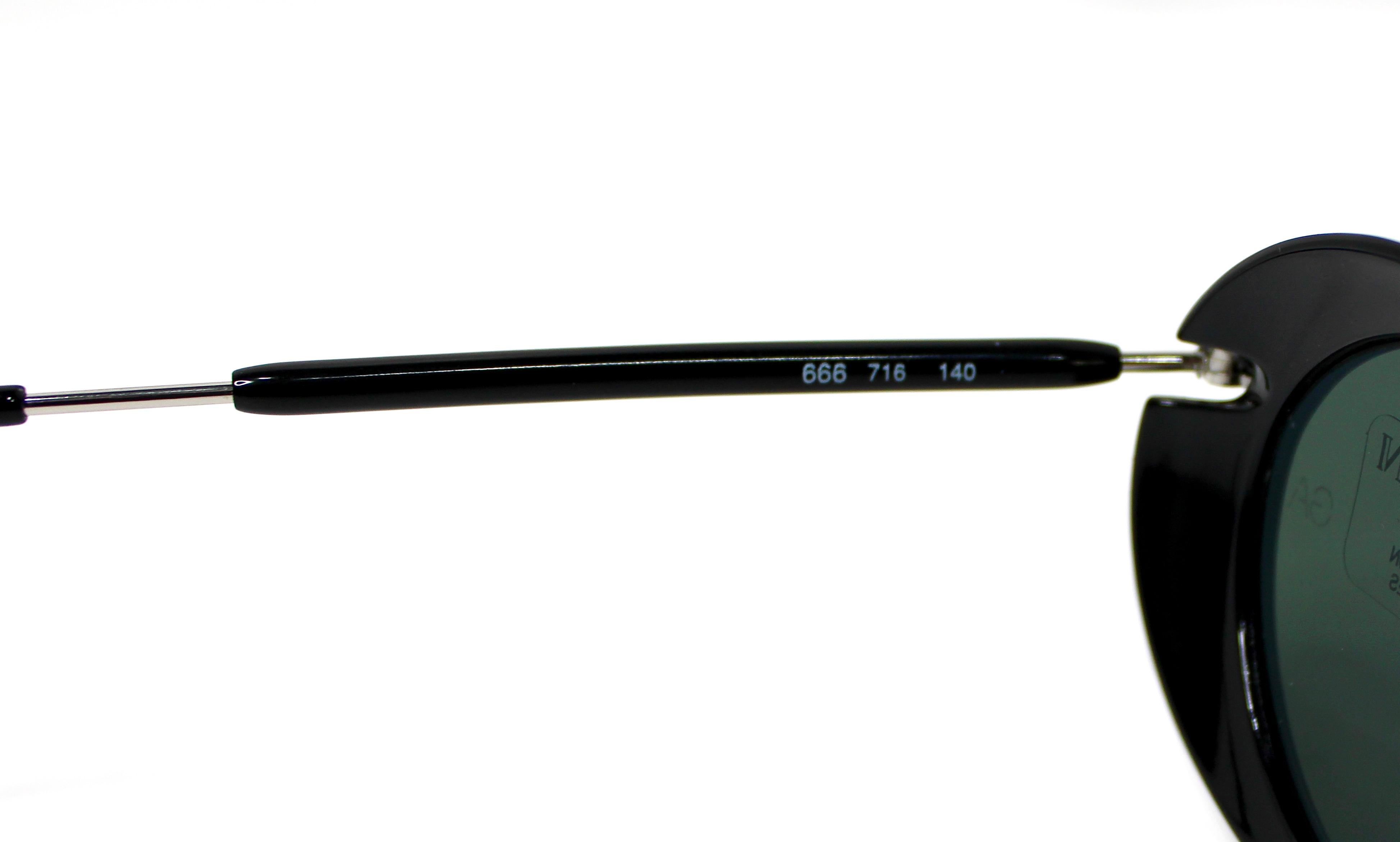 da uomo o donna Occhiali da sole ovali Giorgio Armani, neri e argentati, circa anni '90 in vendita