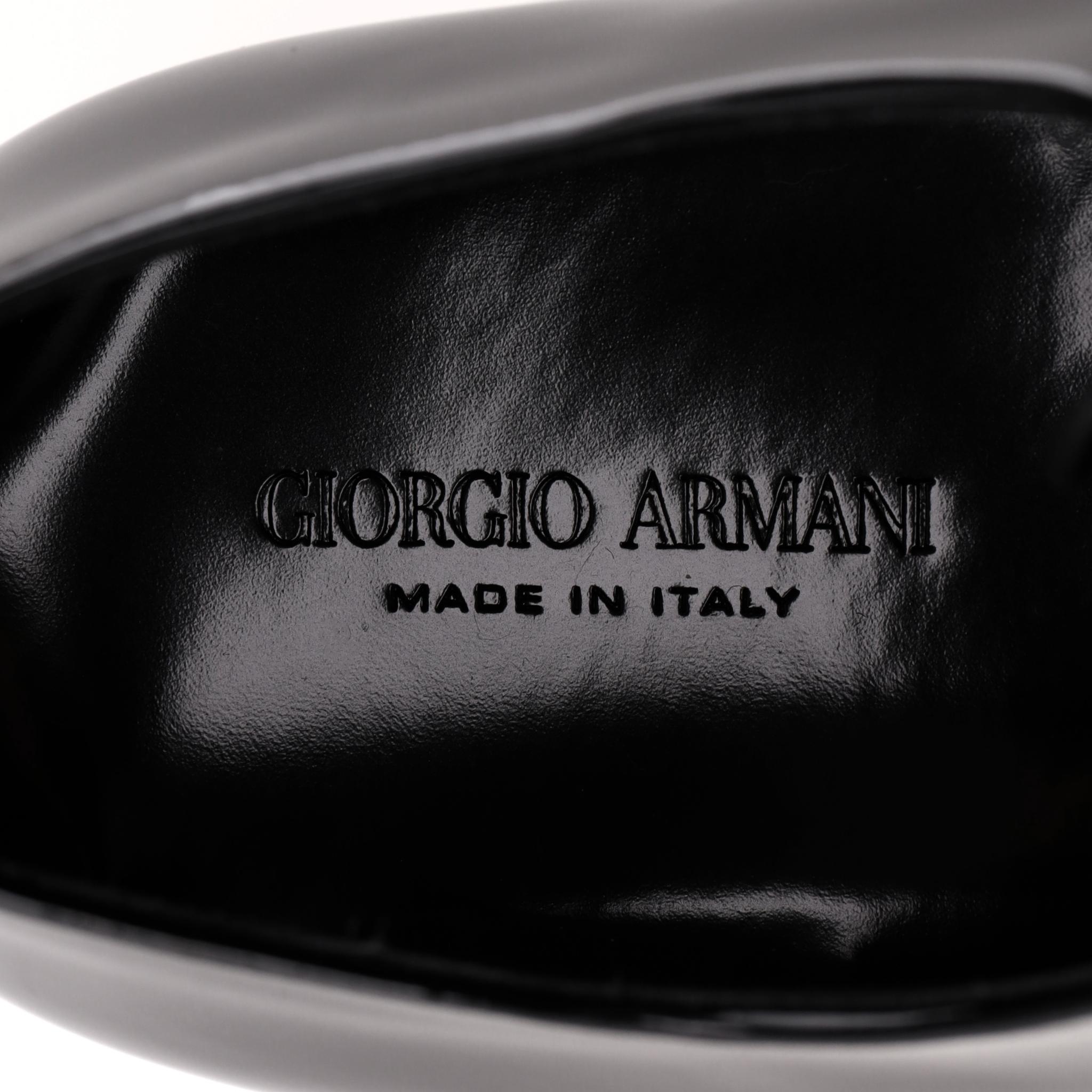 Chaussures derby en cuir verni Giorgio Armani en vente 2