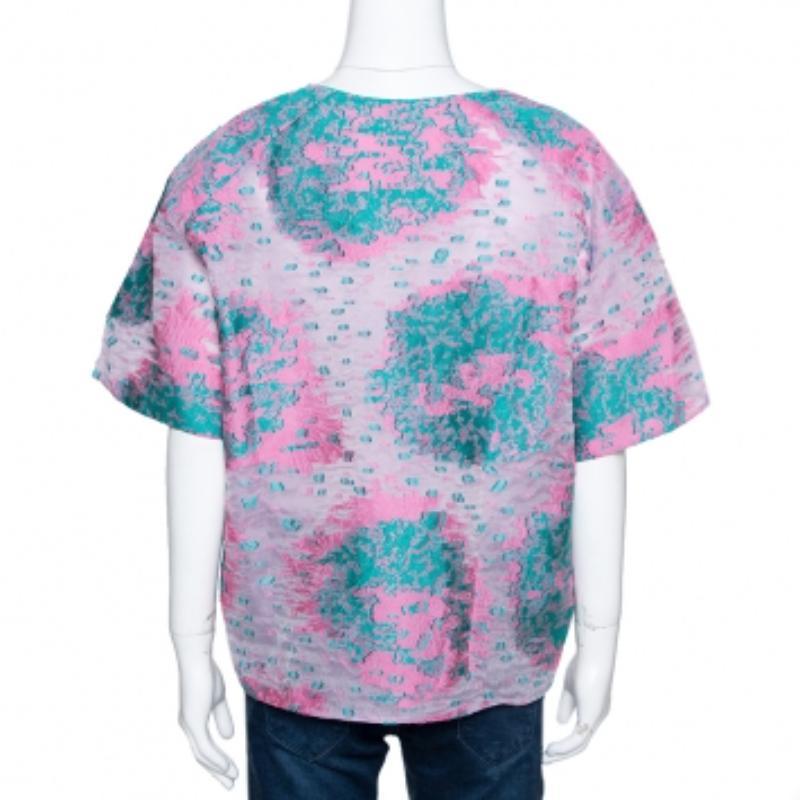 Giorgio Armani Pink Floral Jacquard Silk Blend Oversized Blouse XL en Bueno estado para la venta en Dubai, Al Qouz 2