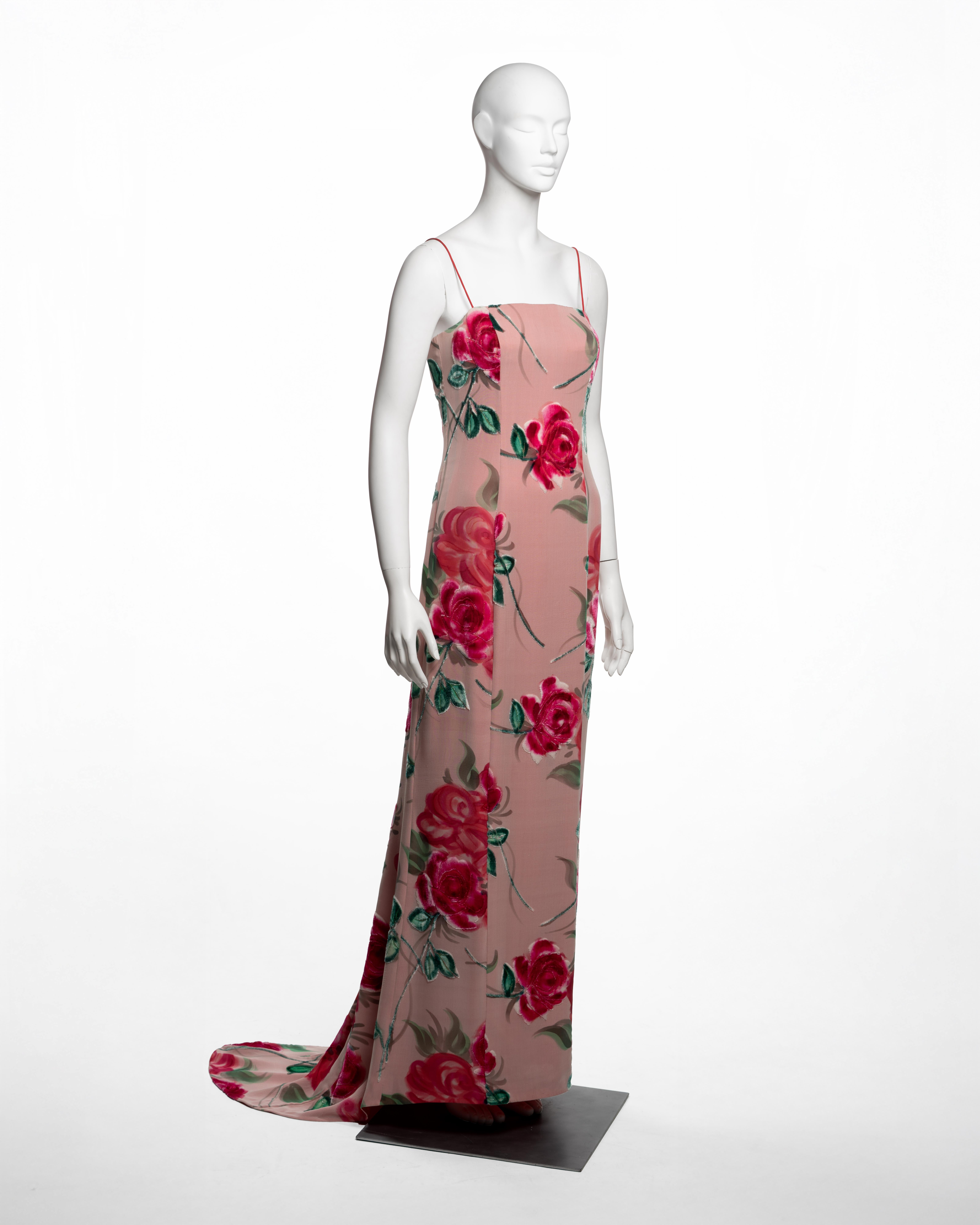 Giorgio Armani Rosafarbenes, geblümtes Spaghetti-Träger-Abendkleid aus Samt, FW 1996 Damen im Angebot