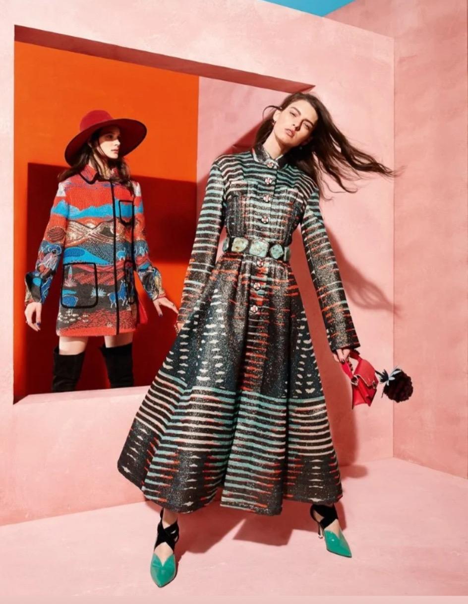 Giorgio Armani, cappotto a righe in lana e seta della Pre-Fall 2017, con etichette in vendita 9