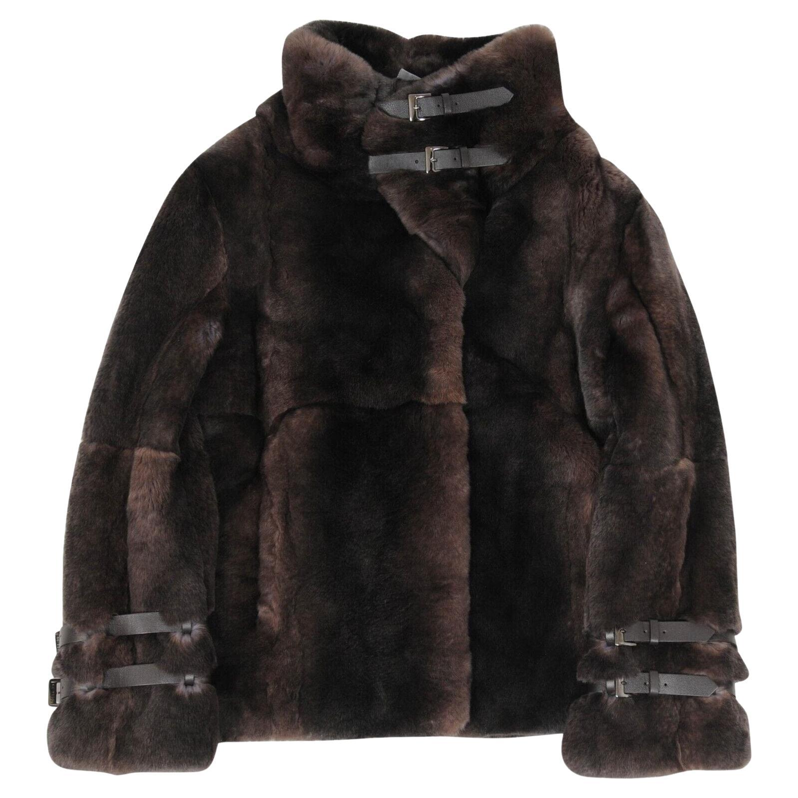 Giorgio Armani Giacca in pelliccia di coniglio taglia 48 US 12 XXL Marrone Nero Cinghie Bondage in vendita