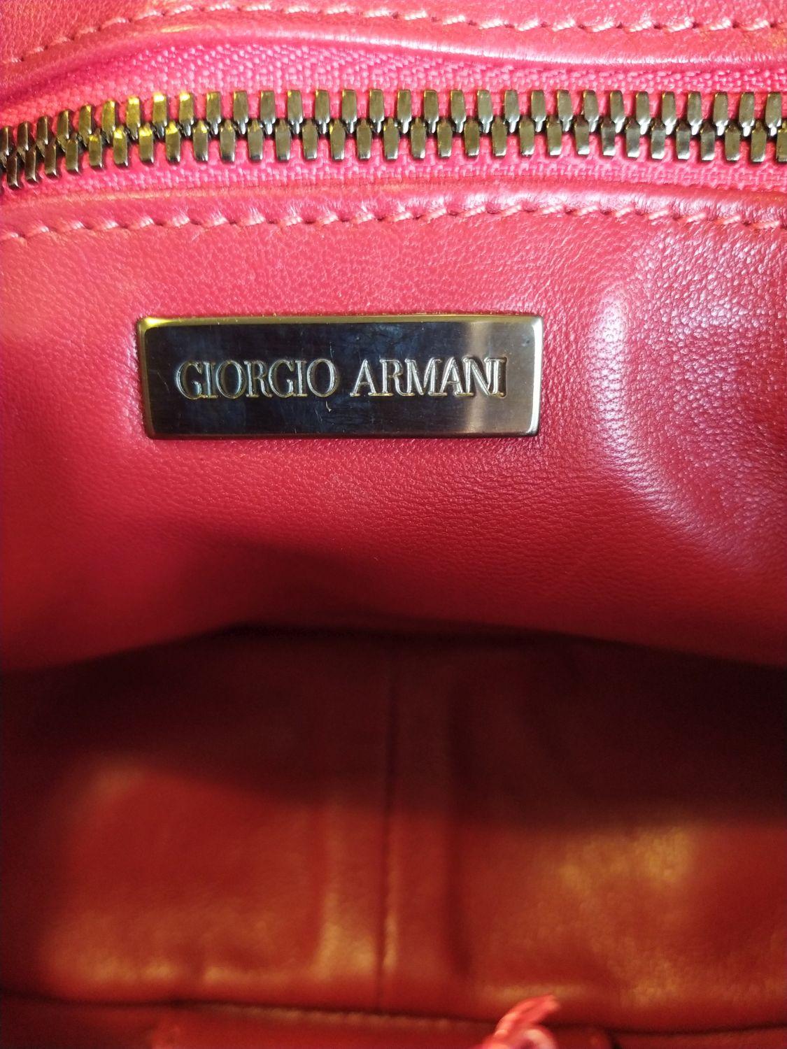 Giorgio Armani Red Crocodile small Handbag In Good Condition For Sale In Gazzaniga (BG), IT
