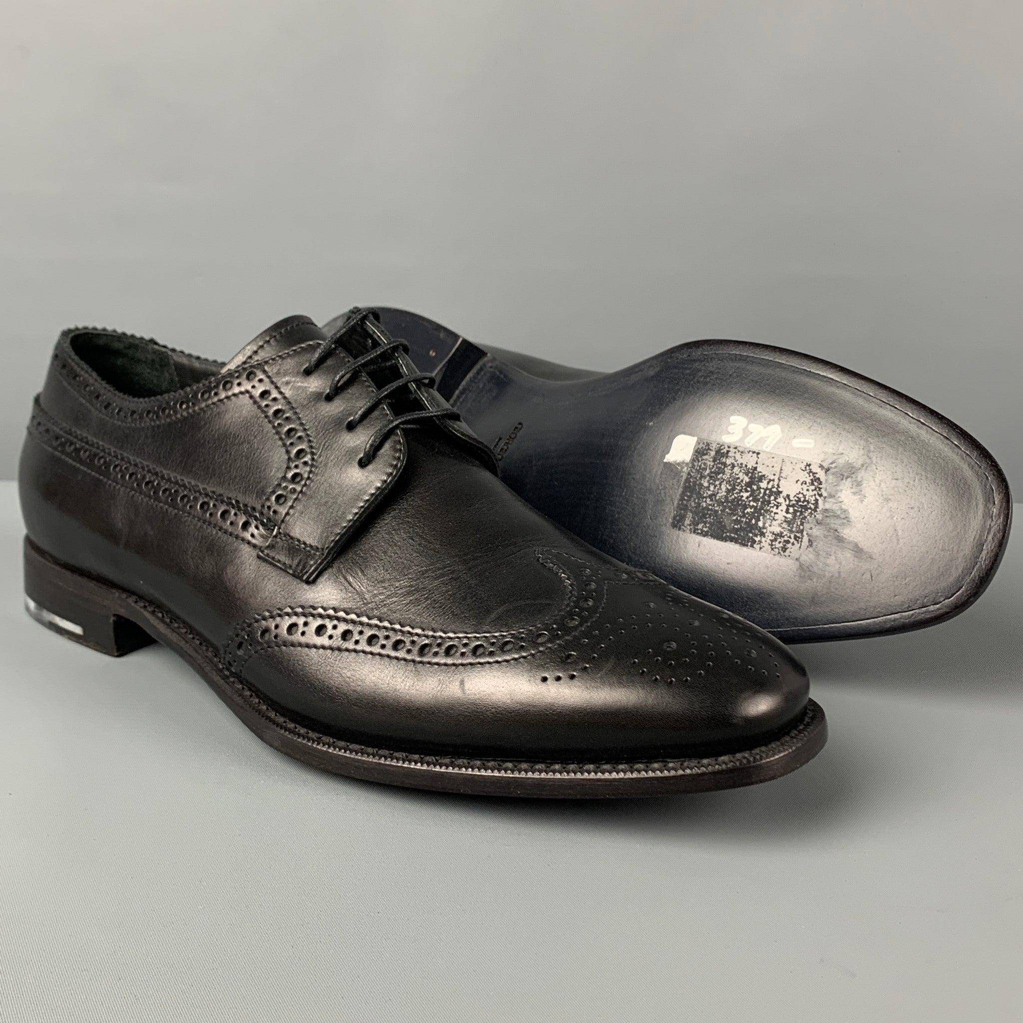 GIORGIO ARMANI - Chaussures à lacets en cuir perforé noir, taille 10 Bon état - En vente à San Francisco, CA