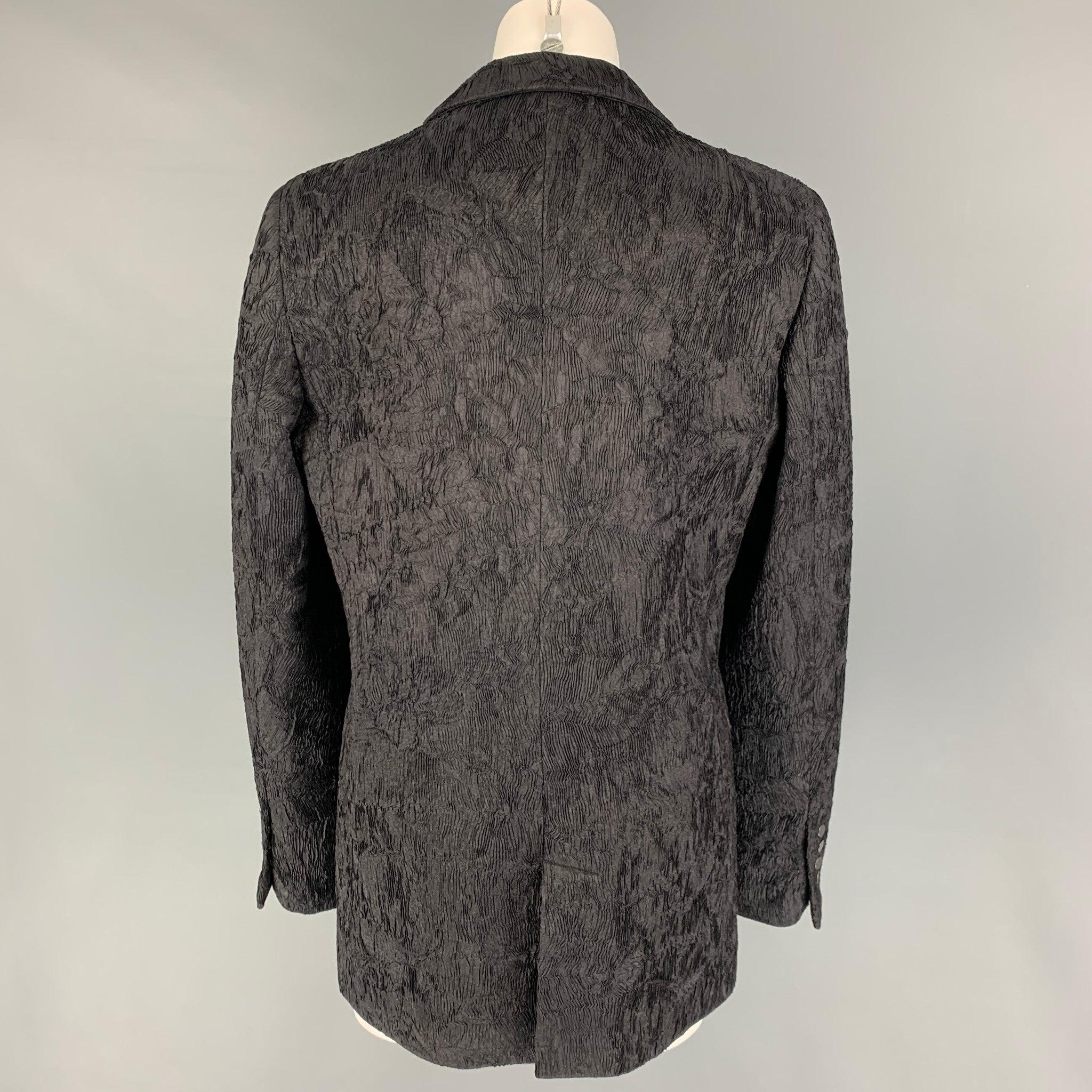 GIORGIO ARMANI Size 10 Black Silk Viscose Textured Jacket In Good Condition In San Francisco, CA