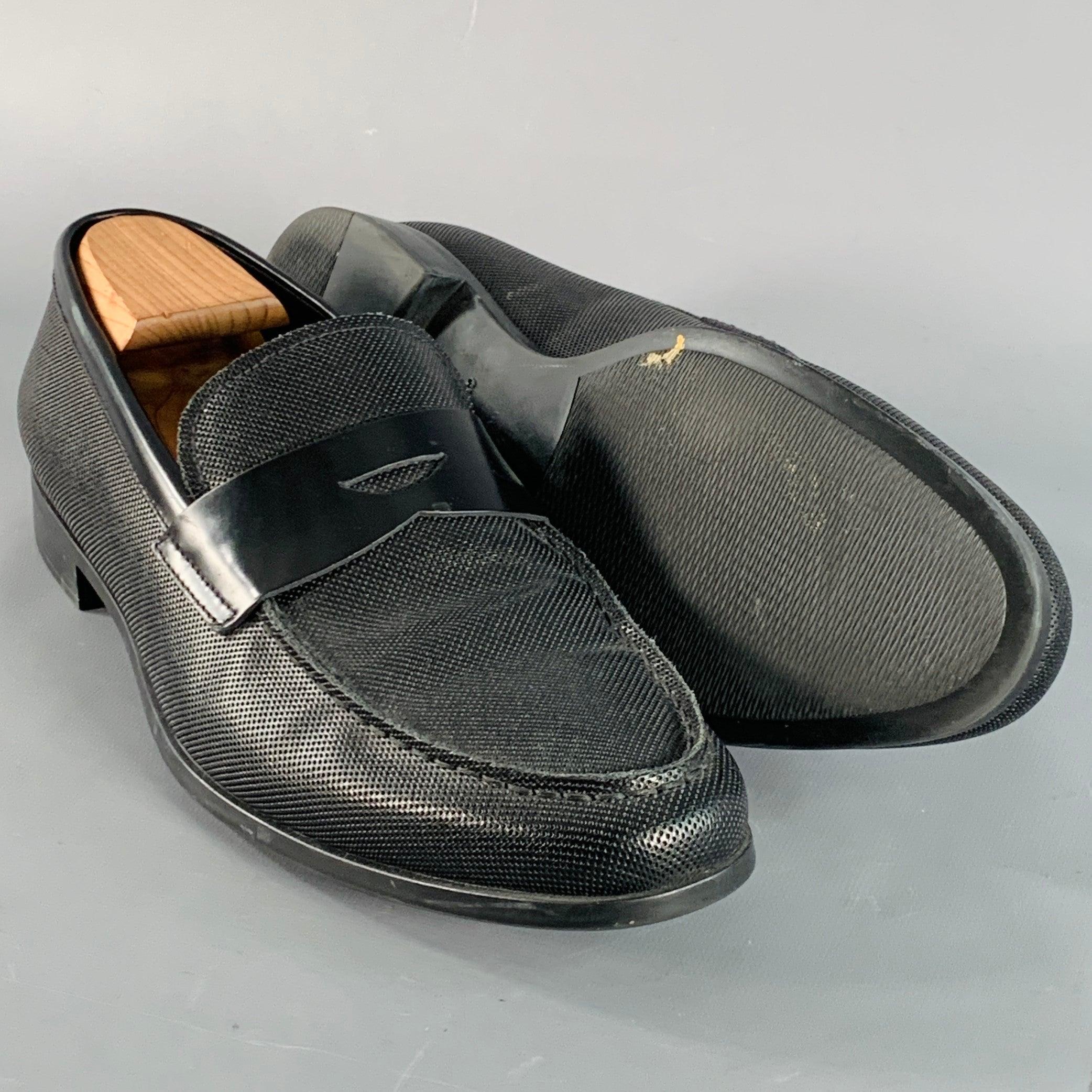 GIORGIO ARMANI Größe 10 Schwarzes strukturiertes Leder Slip On Penny Loafers im Angebot 1