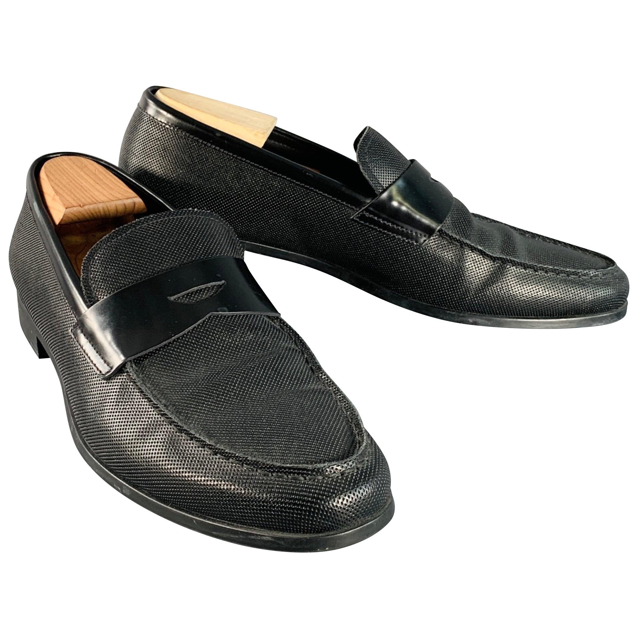 Giorgio Armani Taille 10 Mocassins à enfiler en cuir texturé noir