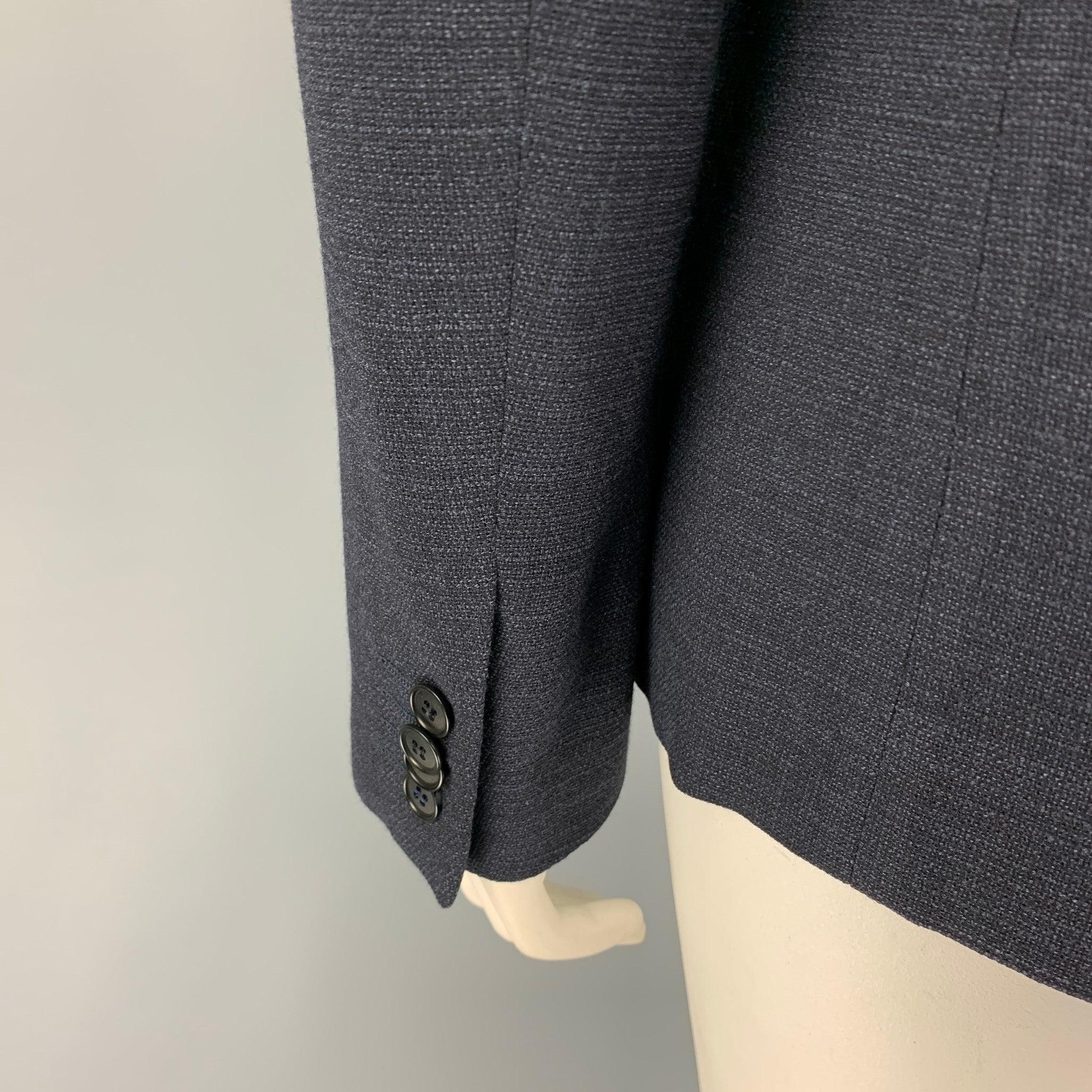 GIORGIO ARMANI Size 10 Navy Wool Jacket Blazer In Good Condition For Sale In San Francisco, CA