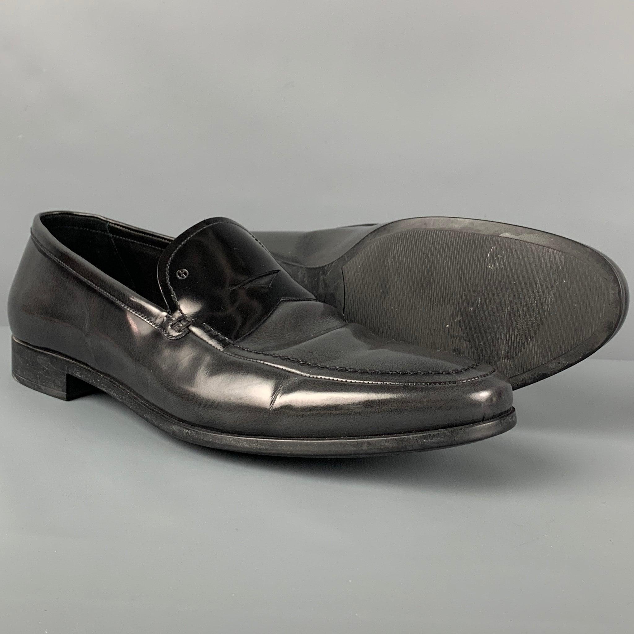 GIORGIO ARMANI Size 11 Charcoal Black Ombre Leather Slip On Loafers In Good Condition For Sale In San Francisco, CA