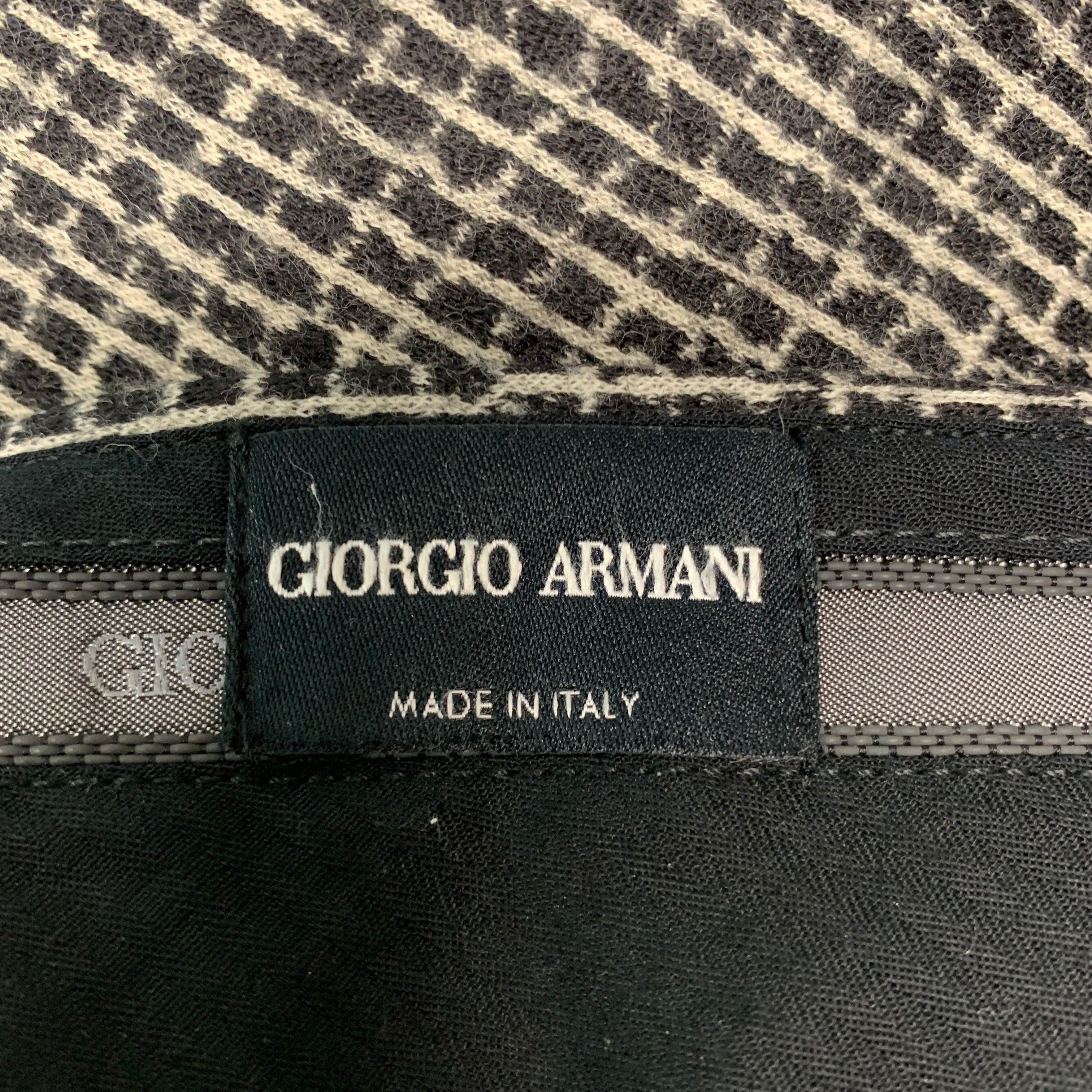 GIORGIO ARMANI Size 32 Black White Pattern Wool Pleated Dress Pants For Sale 3