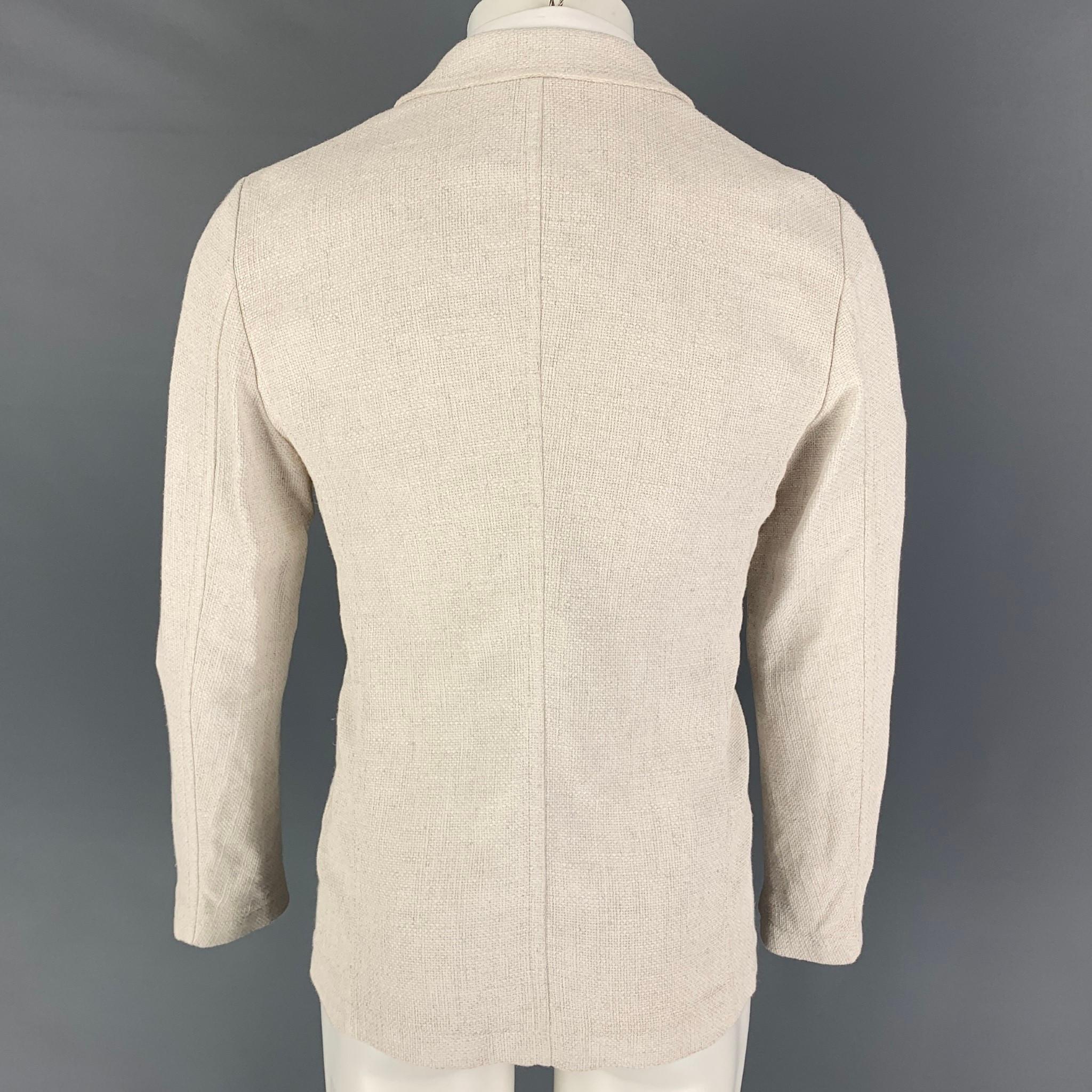 GIORGIO ARMANI Size 36 Off White Woven Viscose Blend Sport Coat In Excellent Condition In San Francisco, CA