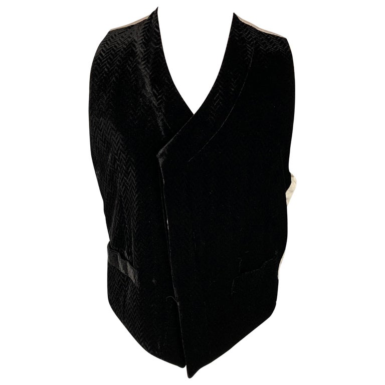 GIORGIO ARMANI Size 38 Black Herringbone Velvet Hidden Buttons Vest at ...