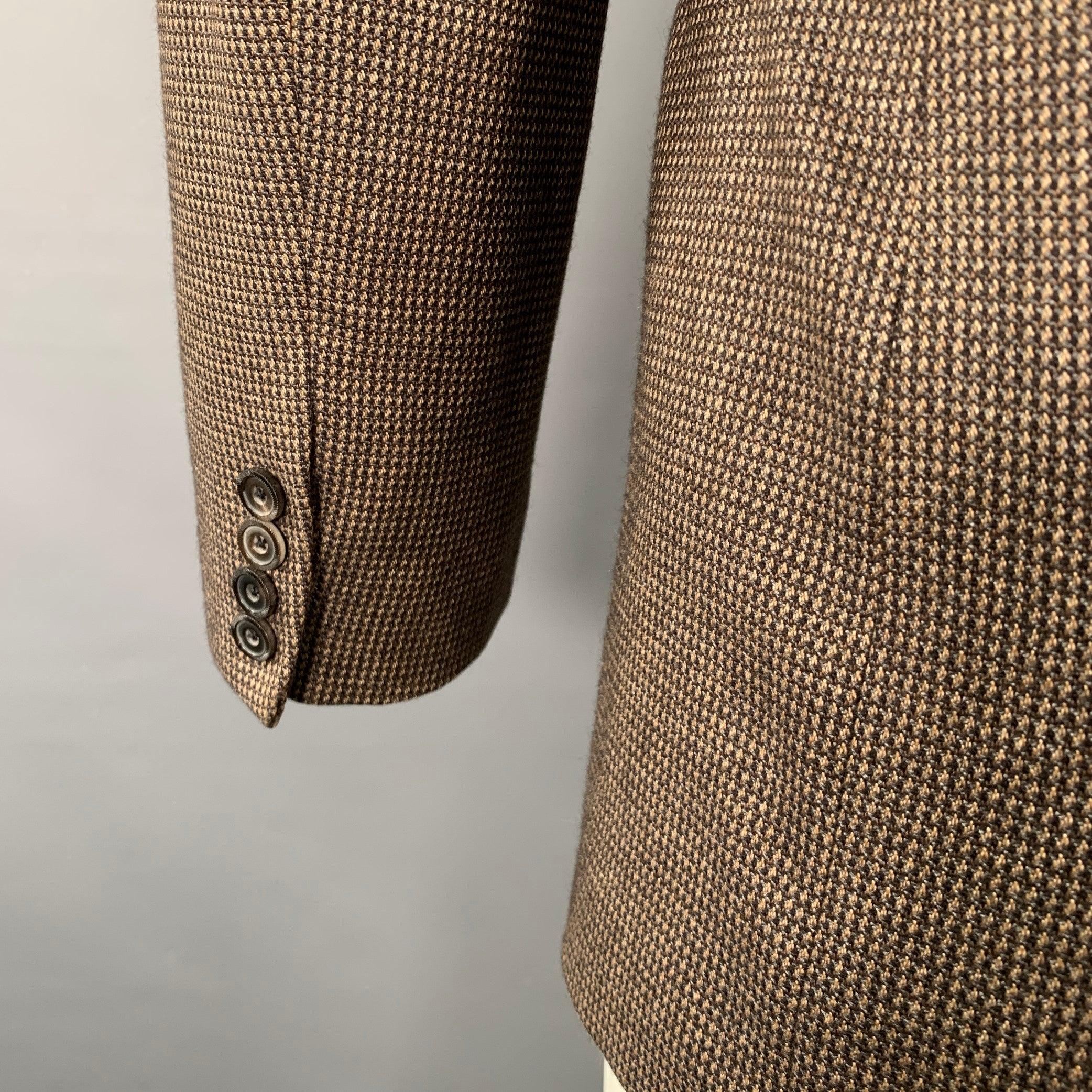 GIORGIO ARMANI Size 38 Brown Beige Woven Peak Lapel Sport Coat For Sale 2