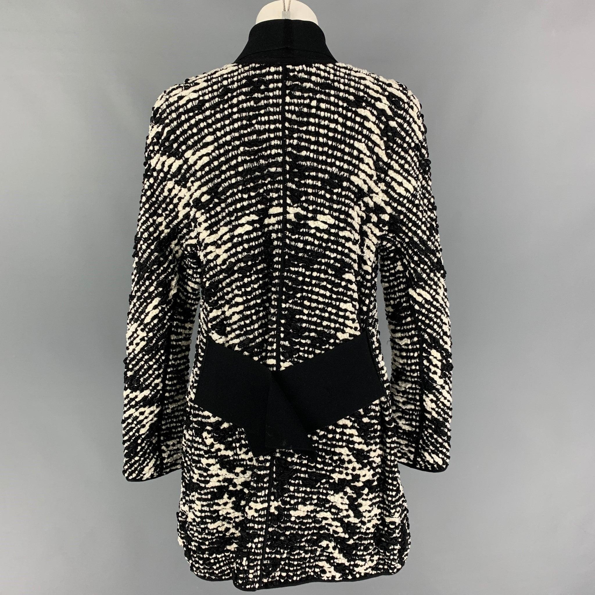 GIORGIO ARMANI Size 4 Black White Viscose Blend Woven Buttoned Coat In Good Condition For Sale In San Francisco, CA