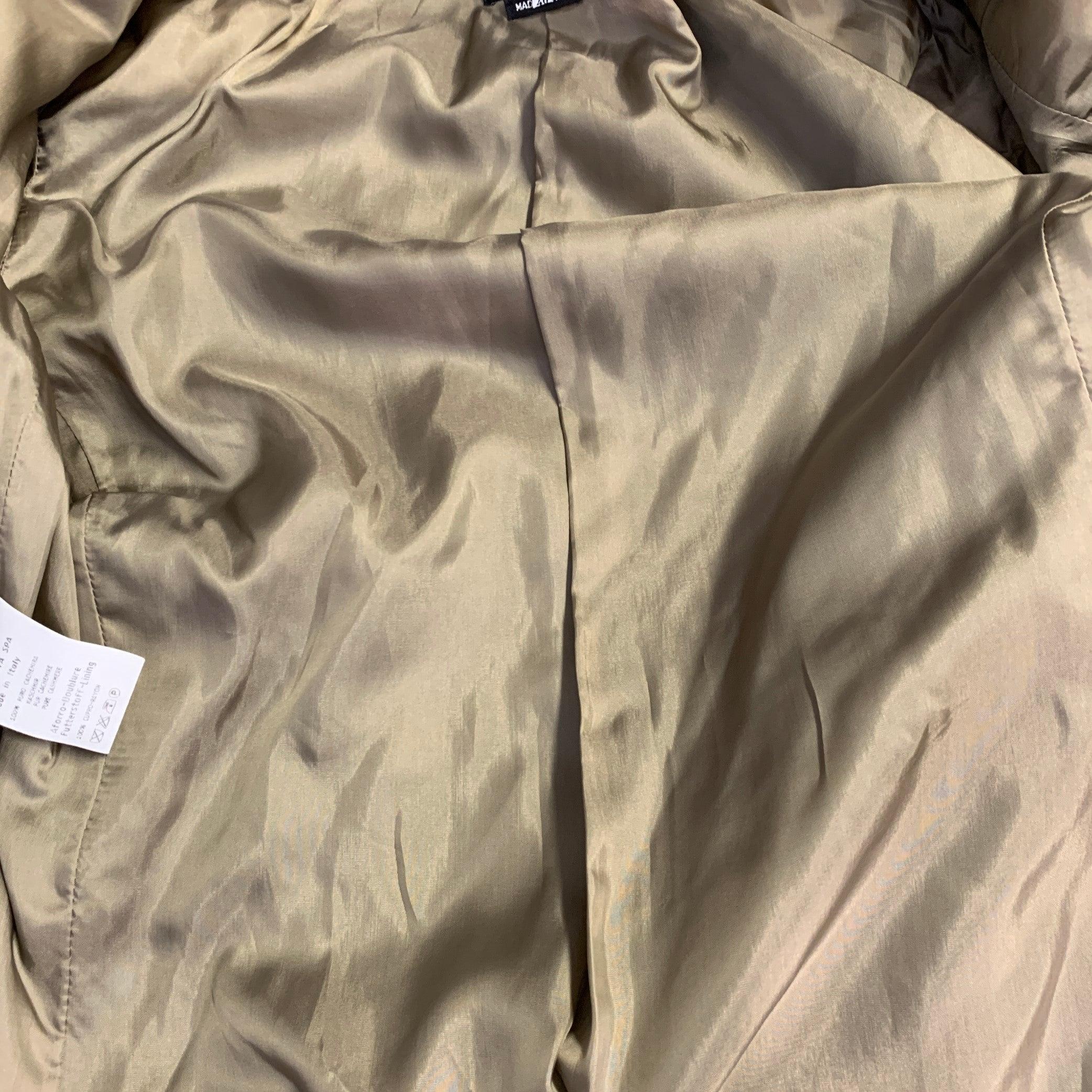 GIORGIO ARMANI Size 4 Green Sage Cashmere Double Breasted Jacket Blazer en venta 3