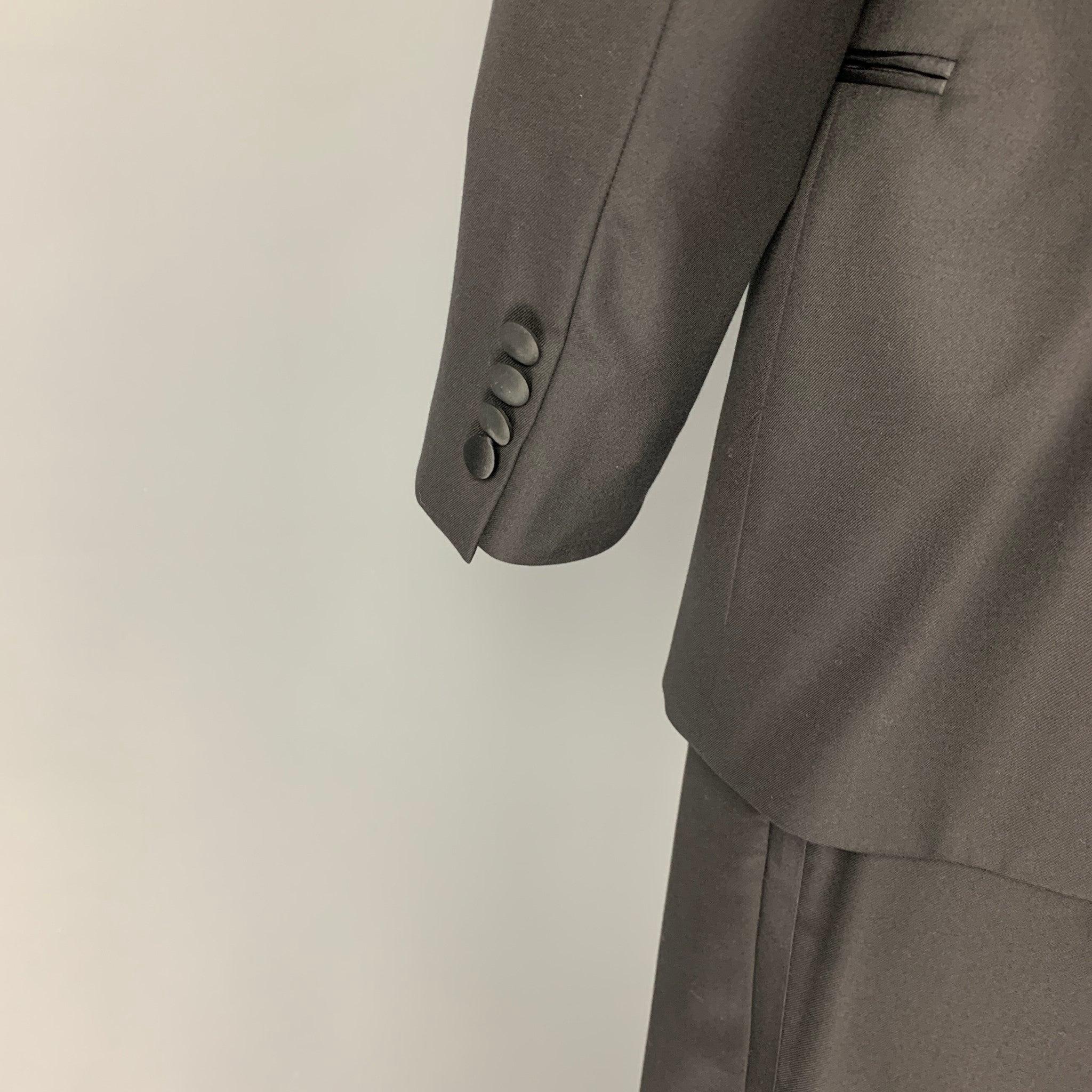 Men's GIORGIO ARMANI Size 42 Black Wool Peak Lapel Tuxedo Suit