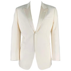 GIORGIO ARMANI Size 42 White Silk Peak Lapel Sport Coat