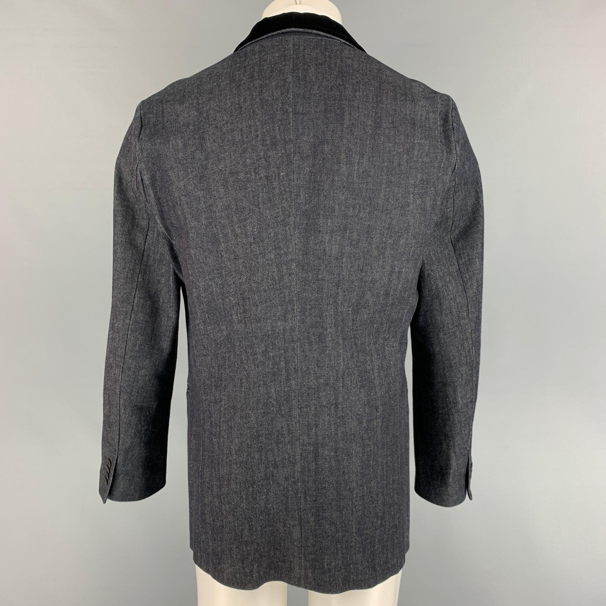 GIORGIO ARMANI Size 44 Indigo Mixed Materials Cotton Cashmere Sport Coat In Good Condition For Sale In San Francisco, CA