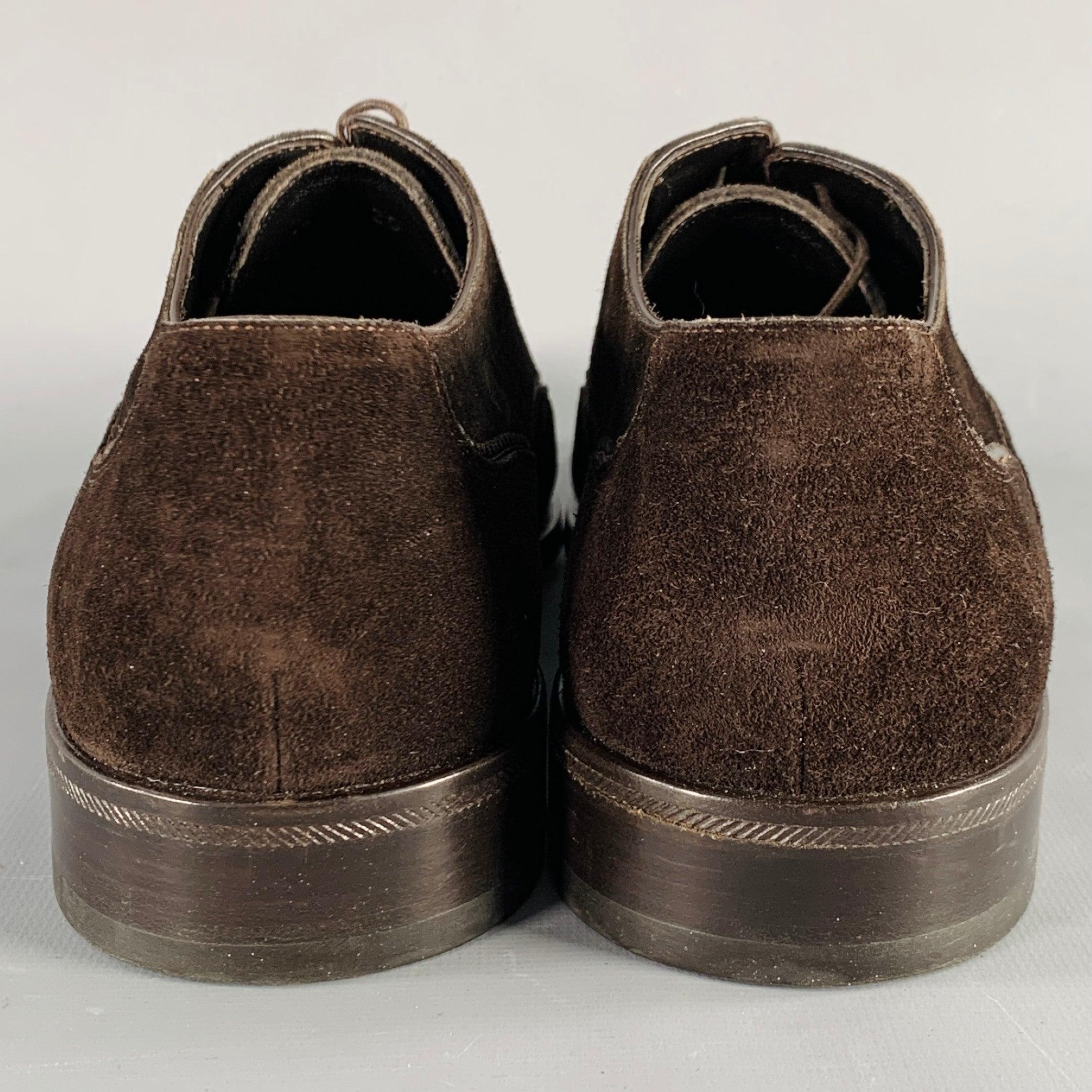 Noir GIORGIO ARMANI Taille 8 Chaussures à lacets Wingtip en daim texturé Brown en vente