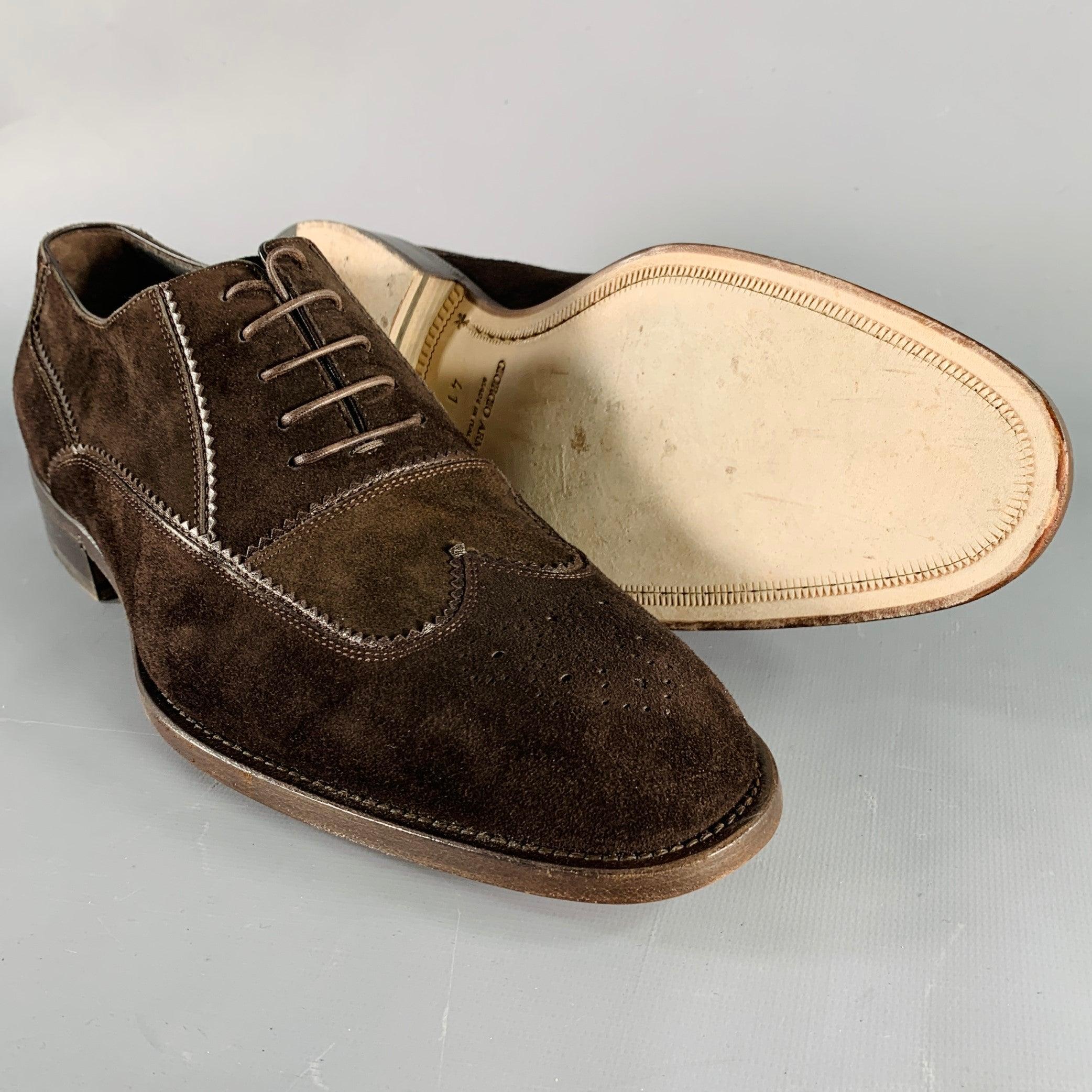 GIORGIO ARMANI Taille 8 Chaussures à lacets Wingtip en daim texturé Brown Pour hommes en vente