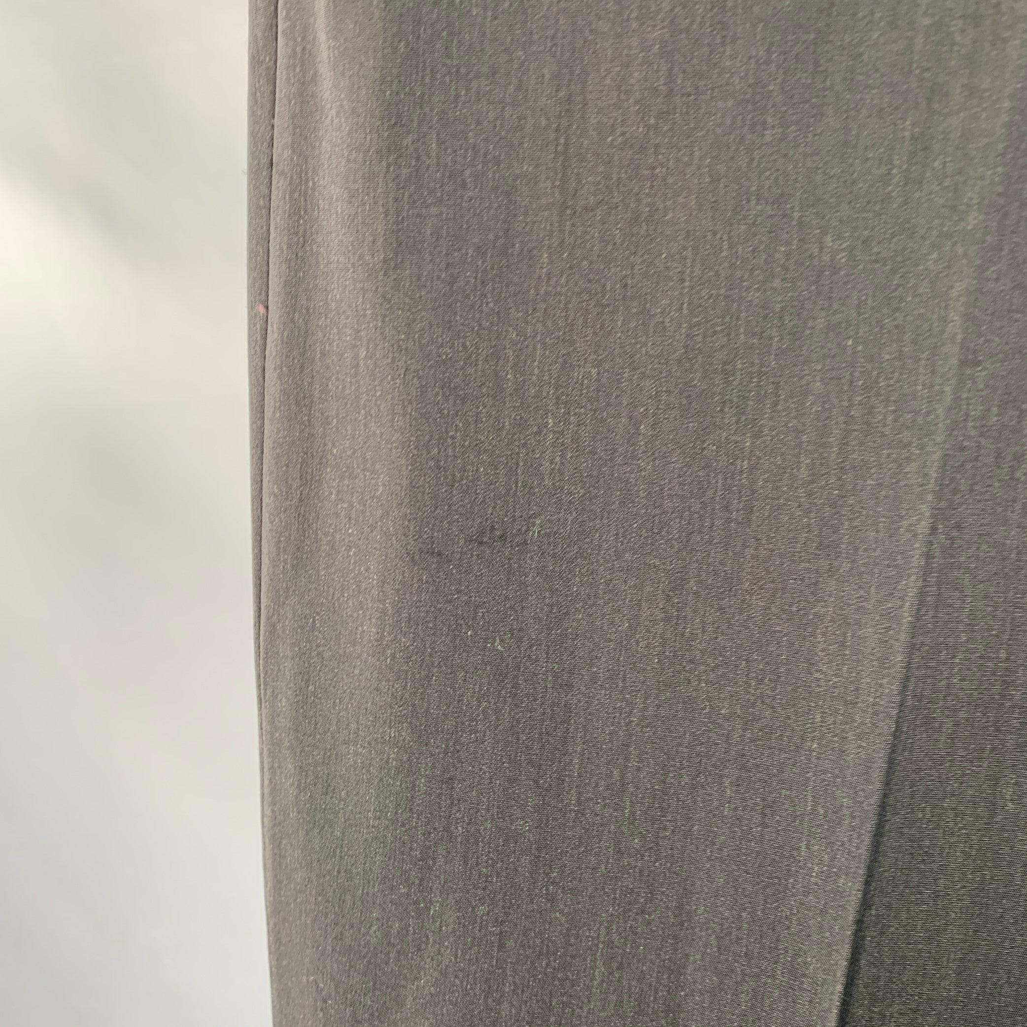 Noir GIORGIO ARMANI Size L Black Wool Silk Blend Flat Front Tapered Dress Pants (pantalon habillé à devant plat) en vente