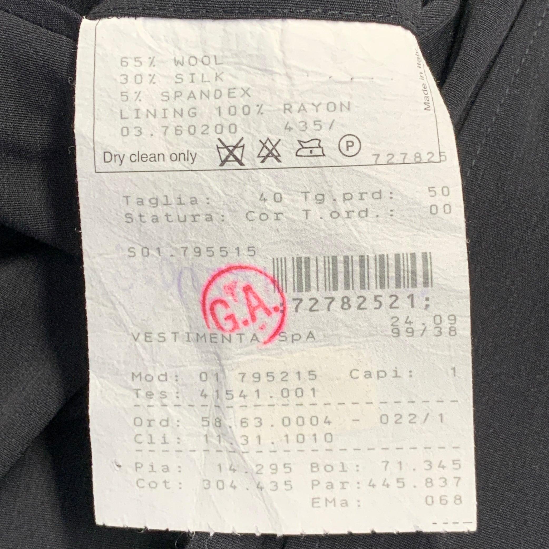 GIORGIO ARMANI Size L Black Wool Silk Blend Flat Front Tapered Dress Pants (pantalon habillé à devant plat) en vente 2