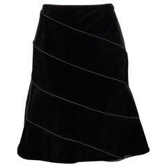 GIORGIO ARMANI Size M Black Velvet A-Line Knee-Length Skirt