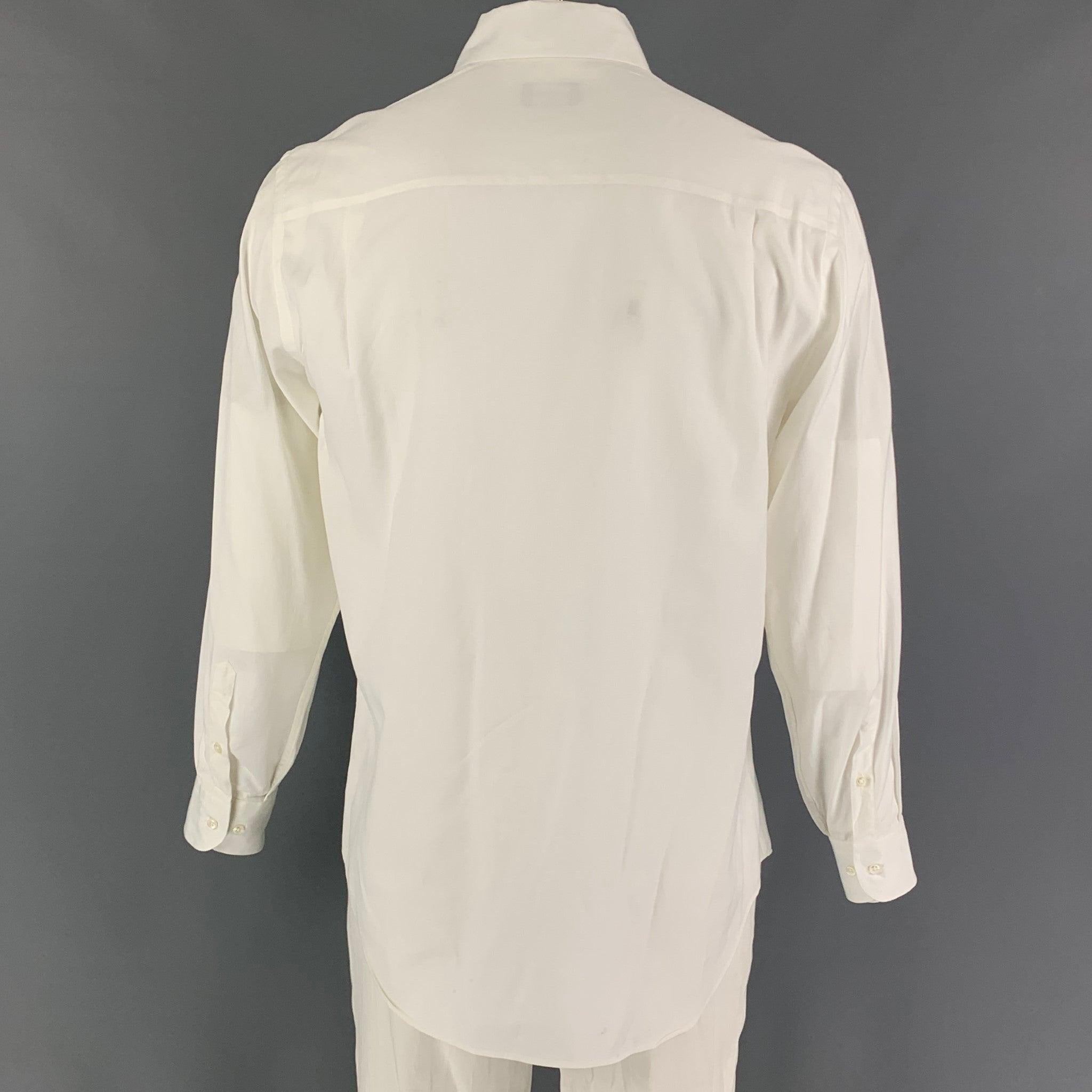 GIORGIO ARMANI Size M White Cotton Button Up Long Sleeve Shirt In Good Condition For Sale In San Francisco, CA
