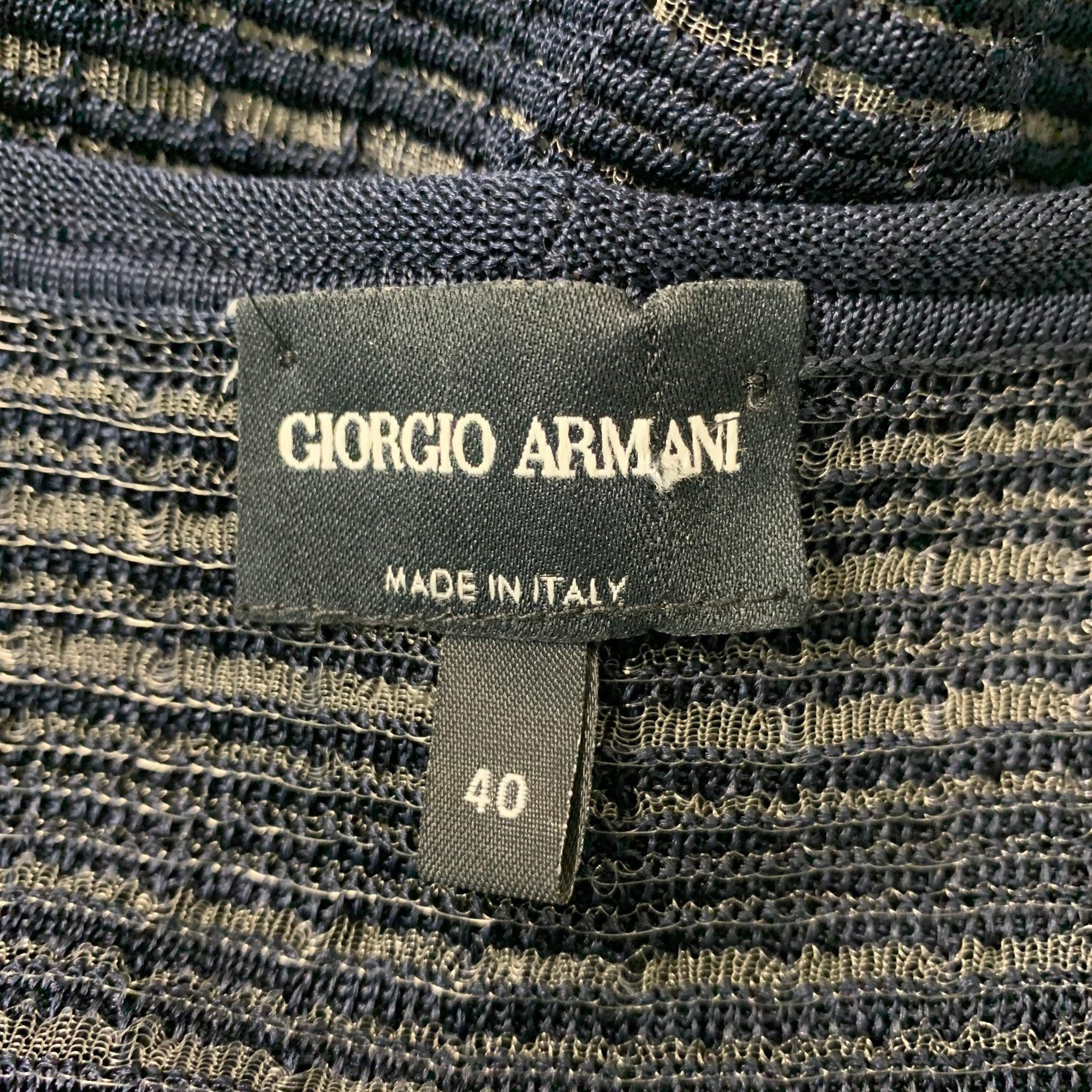 GIORGIO ARMANI Size S Navy Knitted Short Sleeve Top In Good Condition In San Francisco, CA