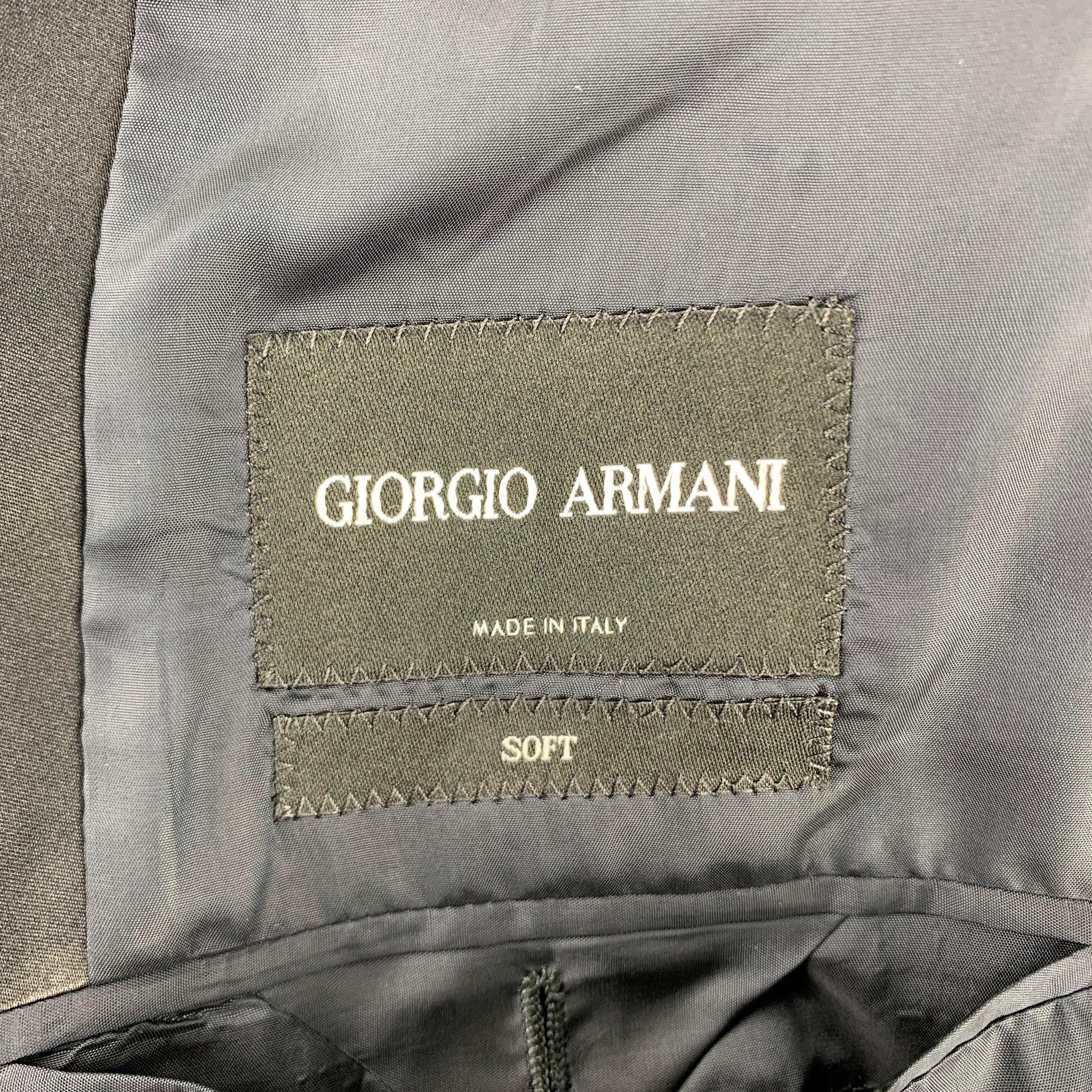 GIORGIO ARMANI Soft Size 38 Black Marbled Wool / Silk Peak Lapel Sport Coat For Sale 3
