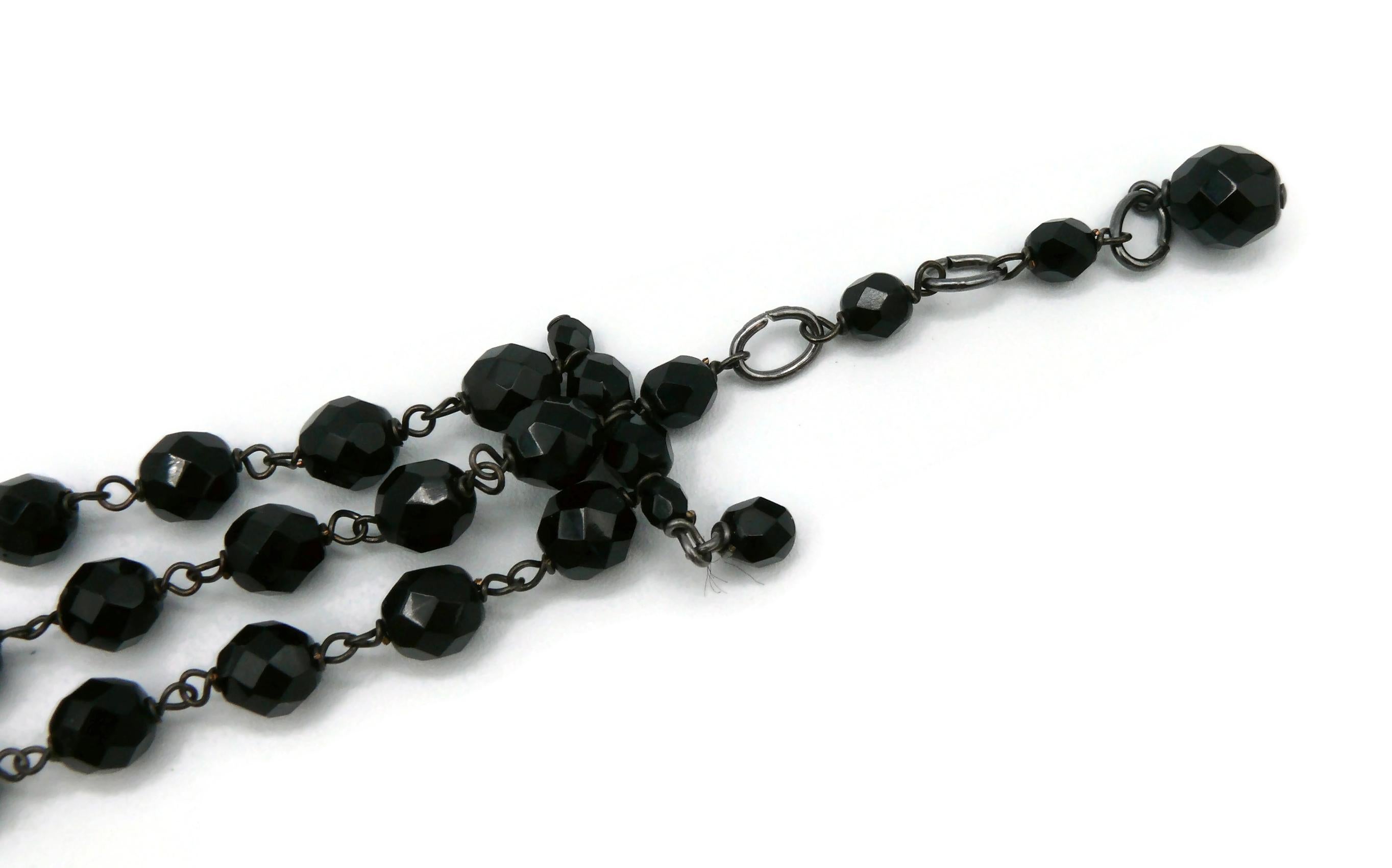 Giorgio Armani - Collier de jais noir à énoncés en vente 7