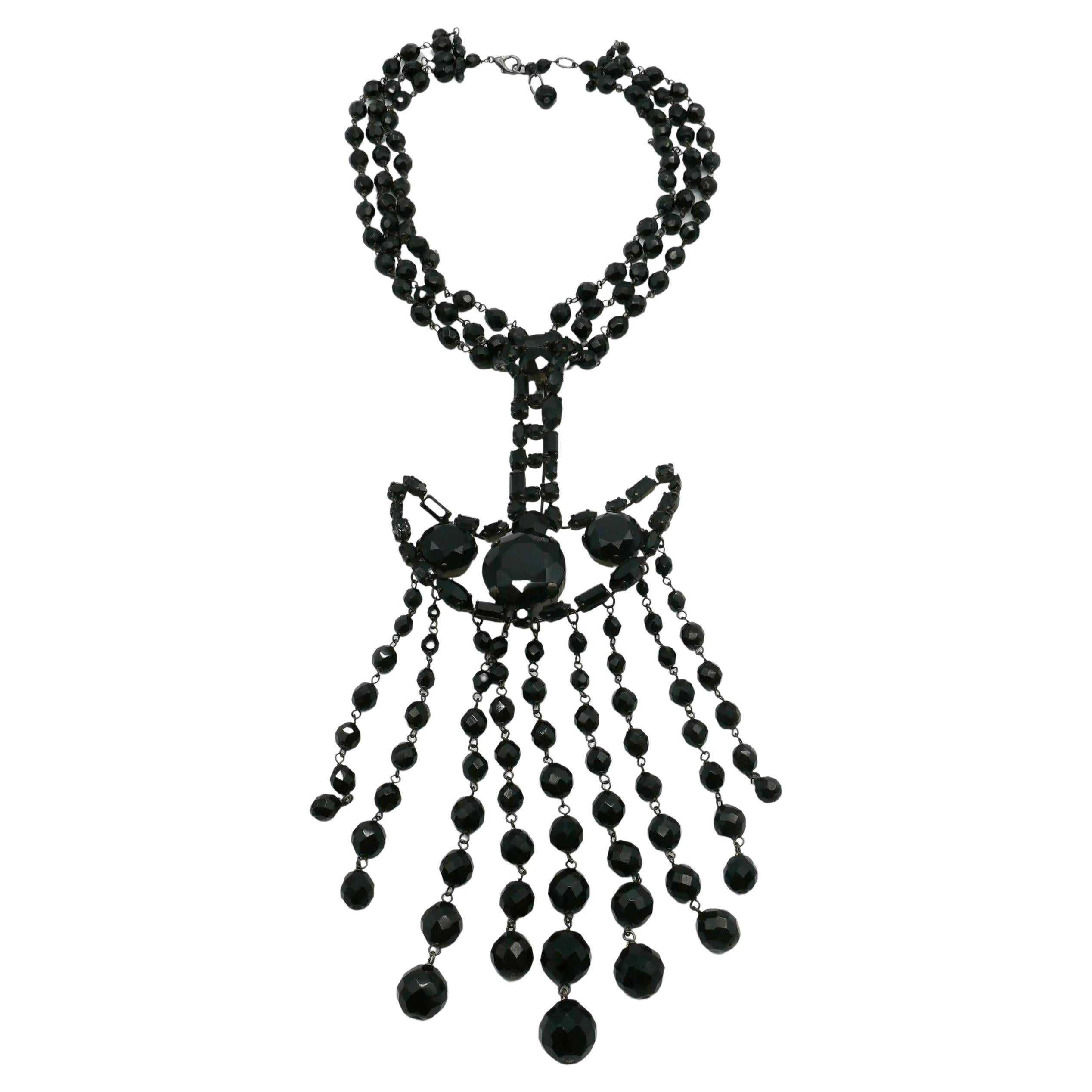 Giorgio Armani, collier noir à jais fantaisie en vente