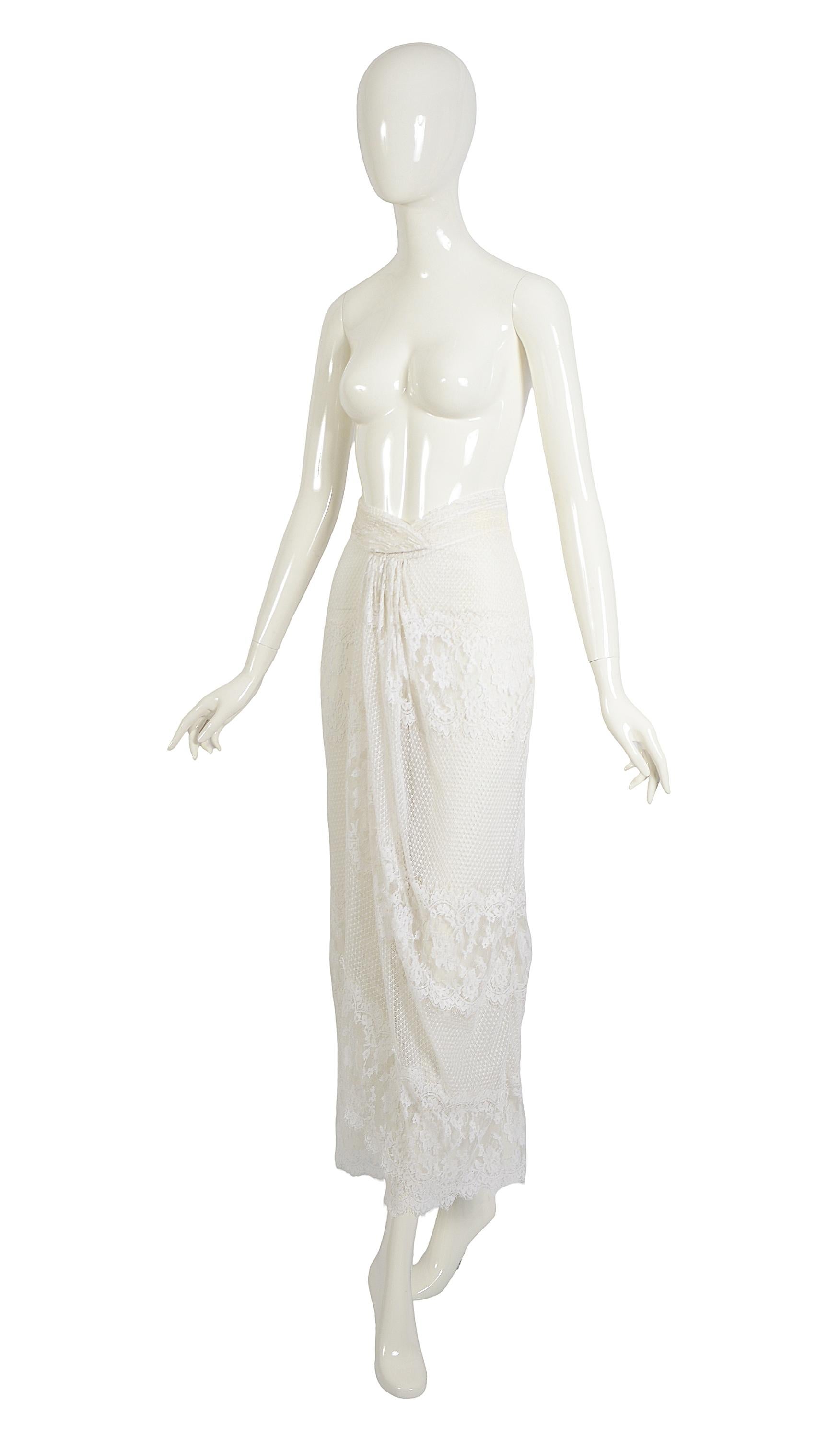 Giorgio Armani Vintage 1980s Gathered White Cotton Lace Draped Skirt Pants For Sale 5