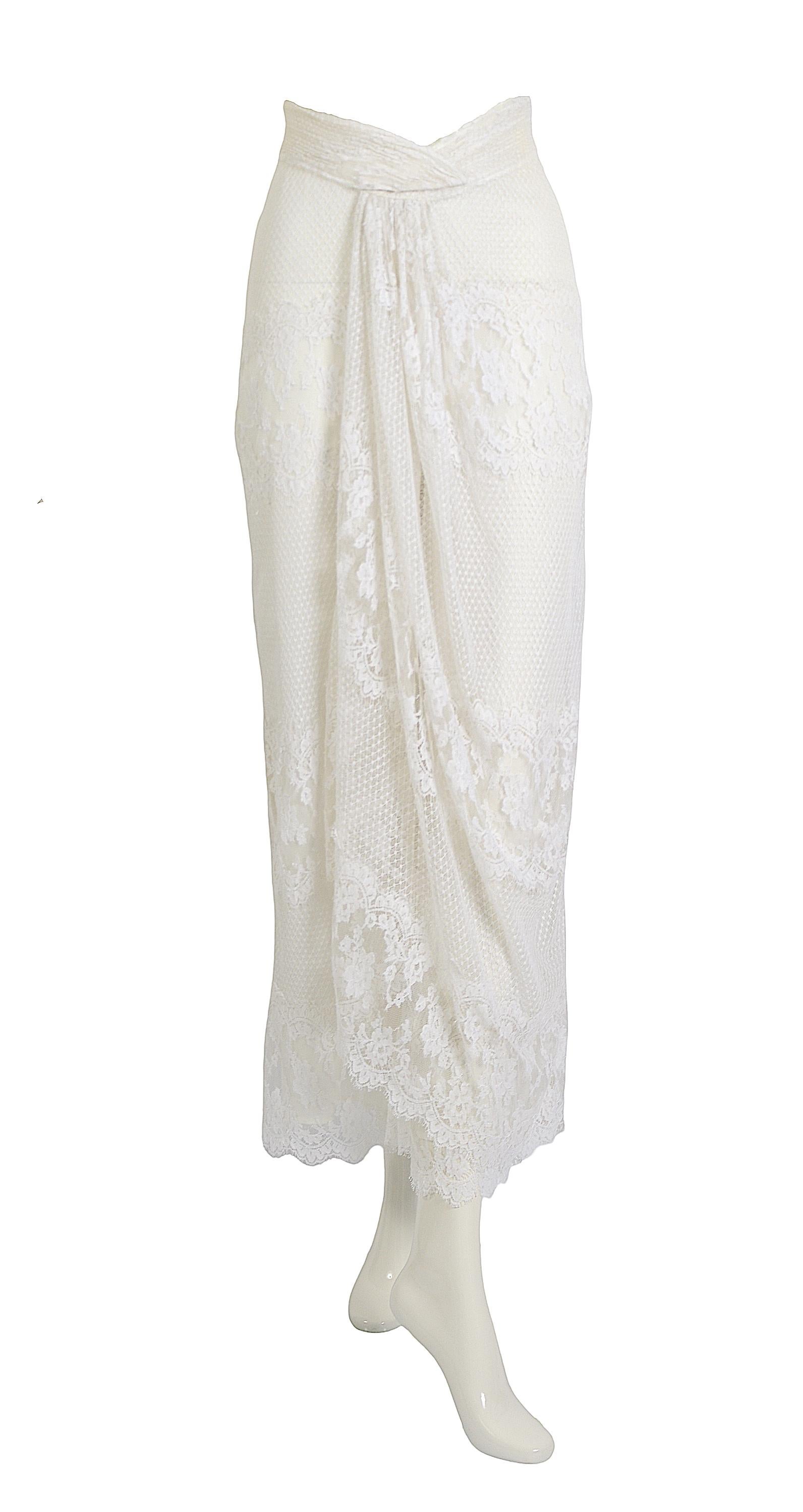 Giorgio Armani Vintage 1980s Gathered White Cotton Lace Draped Skirt Pants For Sale 6