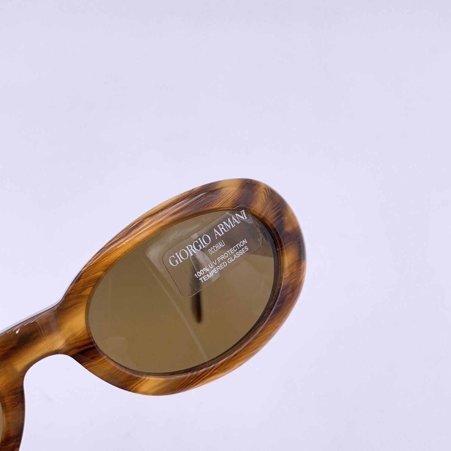 Women's or Men's Giorgio Armani Vintage Beige Oval Sunglasses 943 188 140 mm