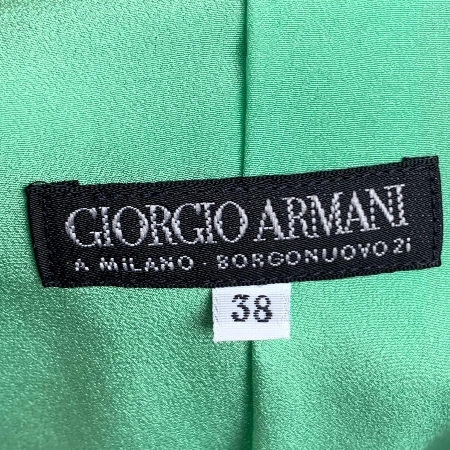 Giorgio Armani Vintage Green Silk Double Breasted Blazer Size 38 In Excellent Condition In Rome, Rome