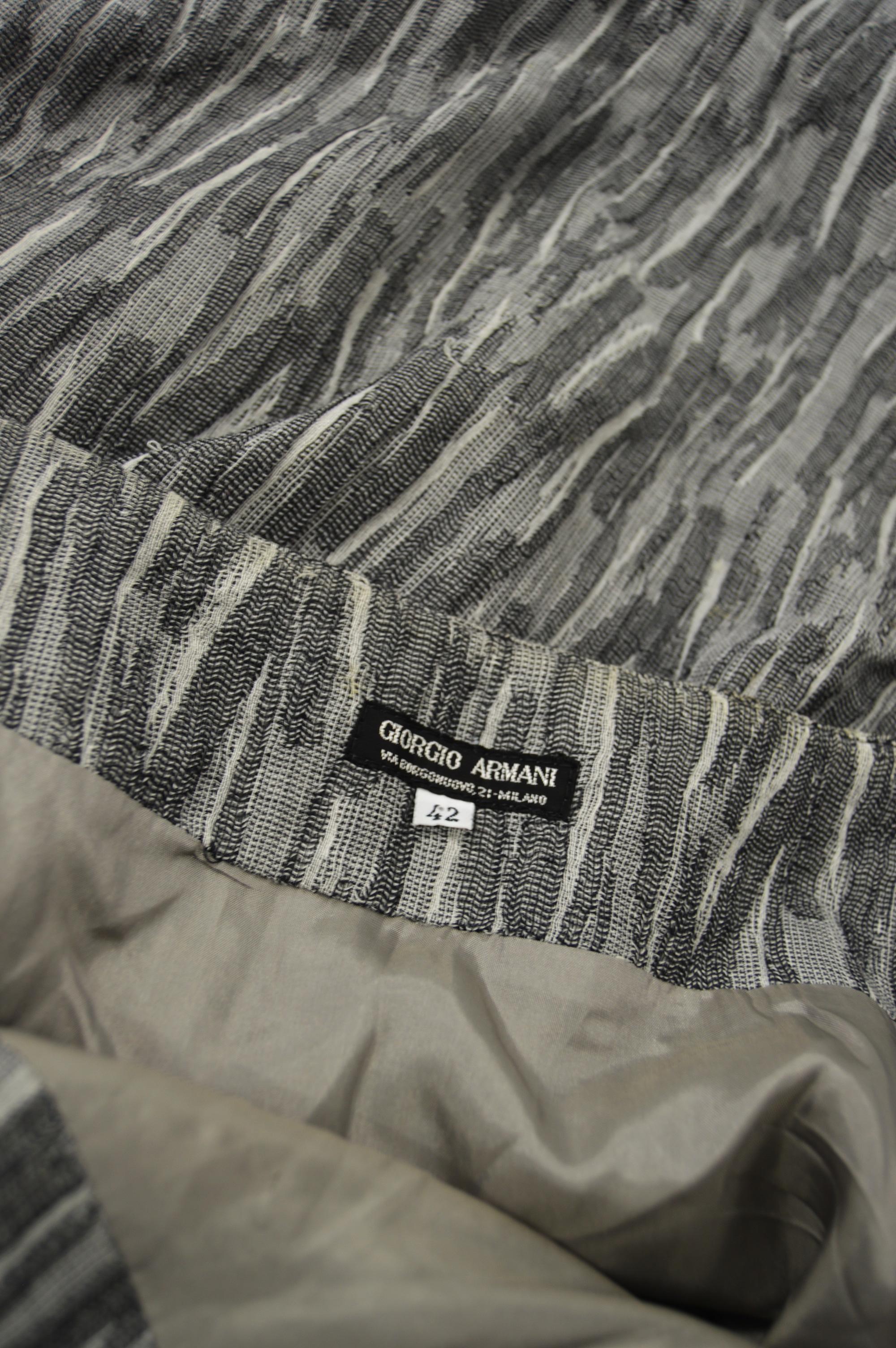 Giorgio Armani Vintage Grey Wool Gauze Skirt For Sale 1