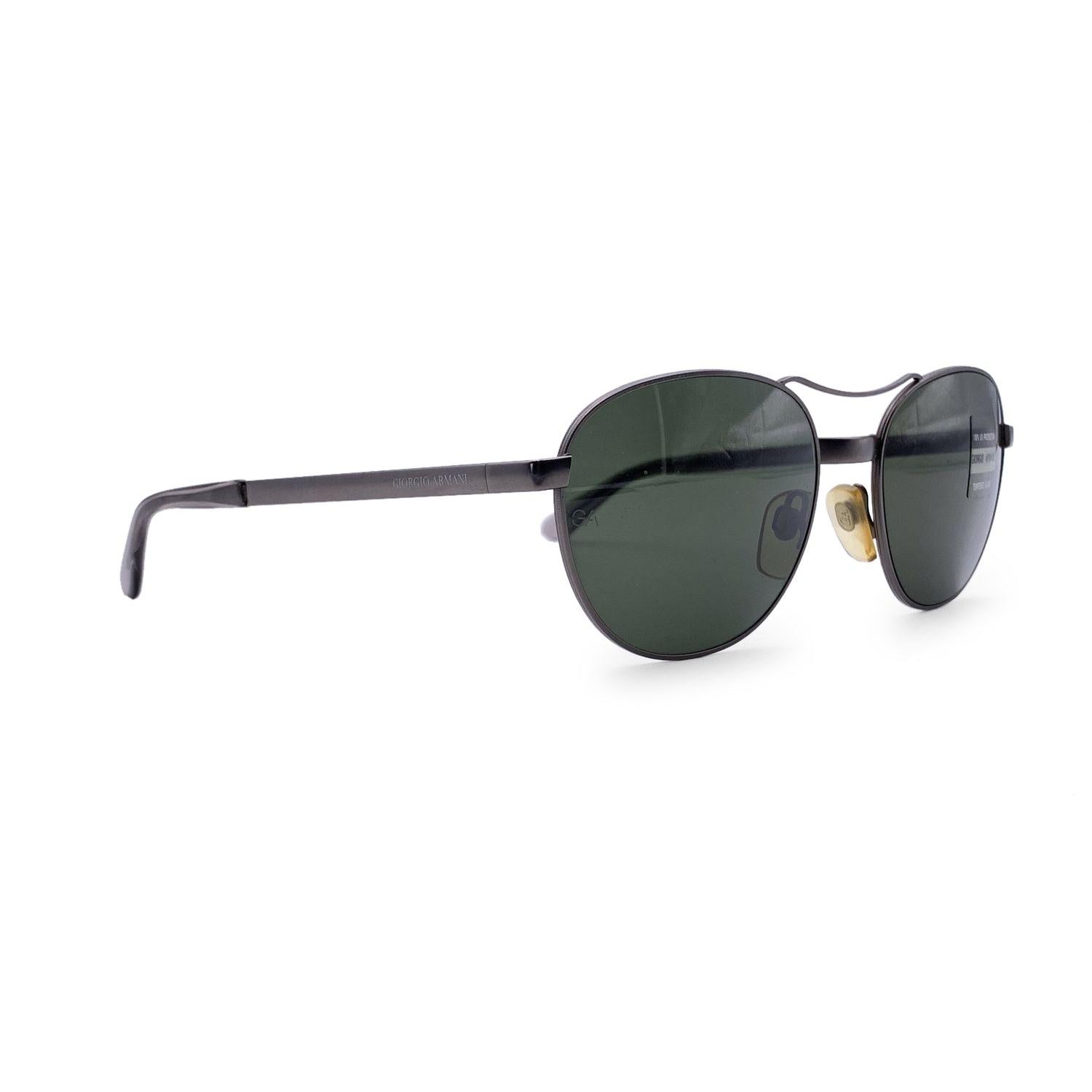 Giorgio Armani Vintage Gunmetal Sunglasses 644 905 135 mm In Excellent Condition For Sale In Rome, Rome