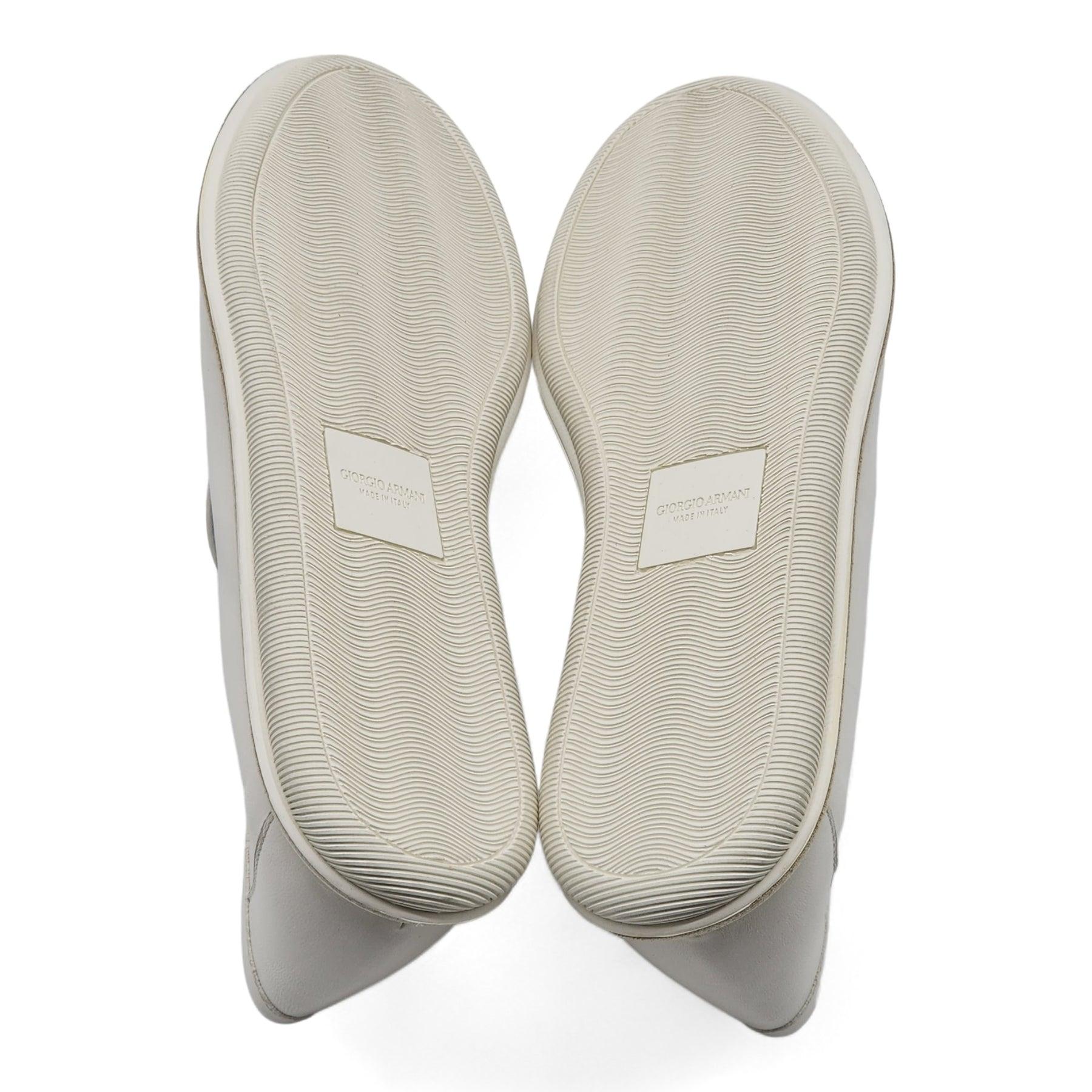 Giorgio Armani Vintage Nappa Leather Loafers with Logo in White Size 11 In Excellent Condition In Los Angeles, CA