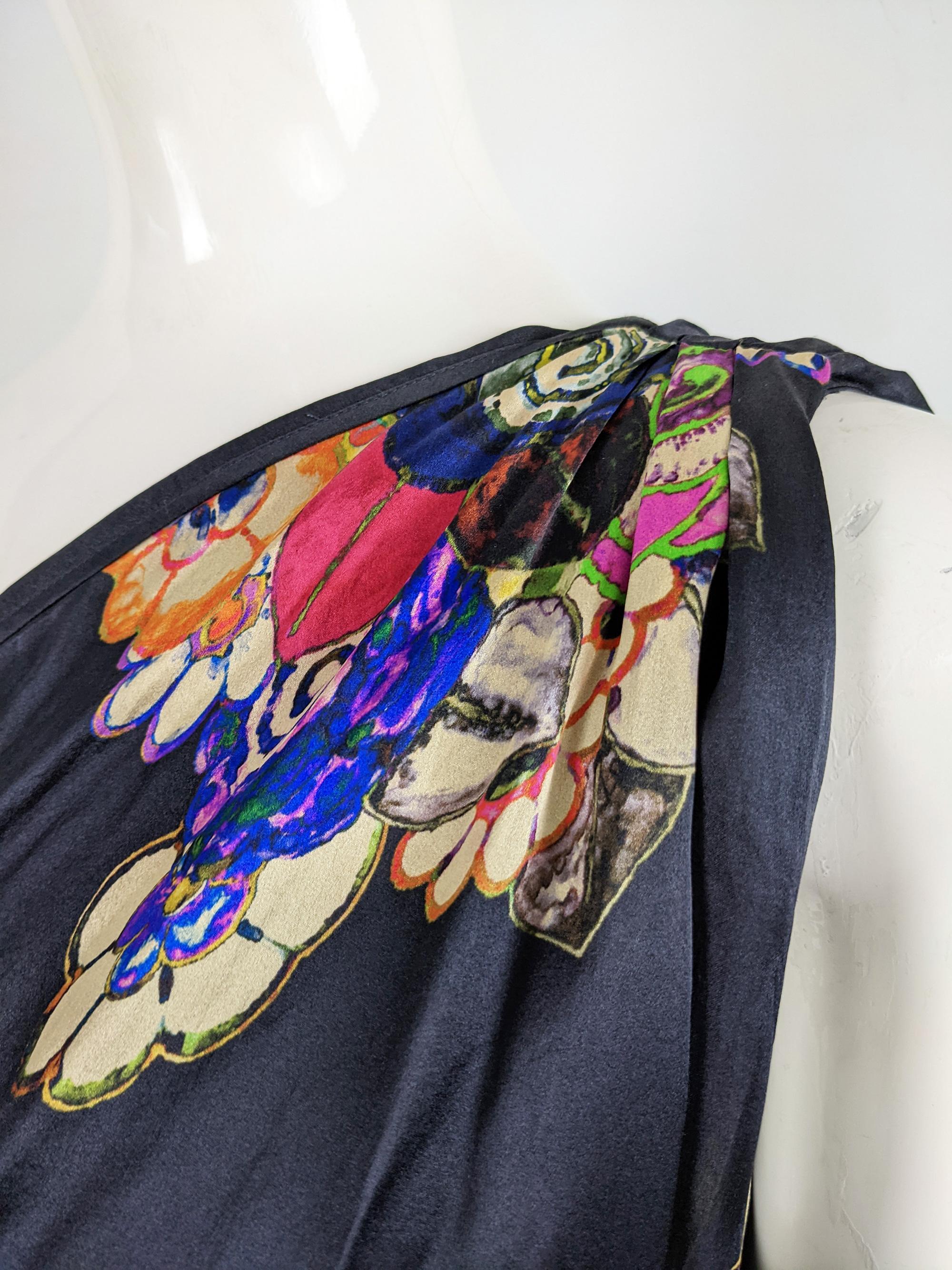 Giorgio Armani Vintage Navy Blue Silk Satin One Shoulder Evening Party Blouse In Excellent Condition For Sale In Doncaster, South Yorkshire