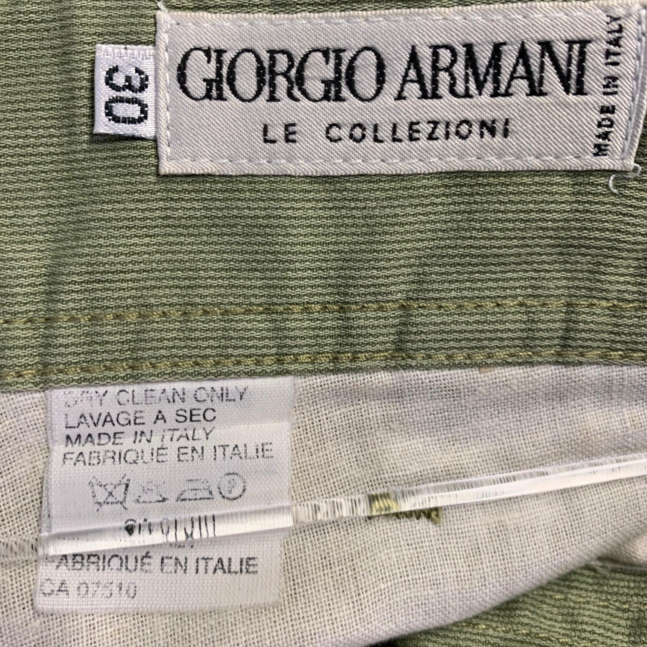 Beige GIORGIO ARMANI Vintage Size 30 Green Sage Cotton High Waisted Pleated Shorts For Sale