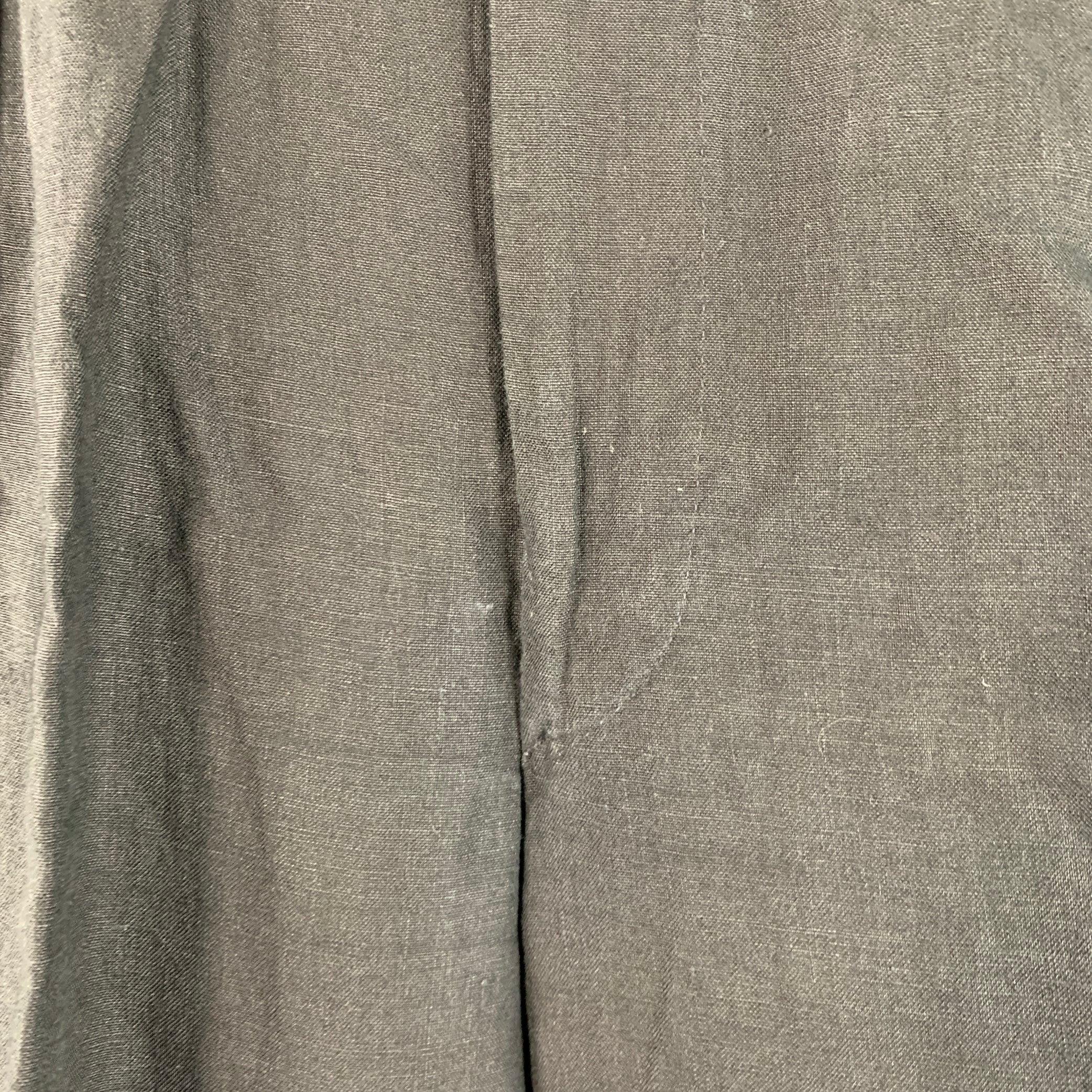Nero GIORGIO ARMANI Vintage Taglia 31 - Pantaloni a pieghe in lino nero con taglio affusolato