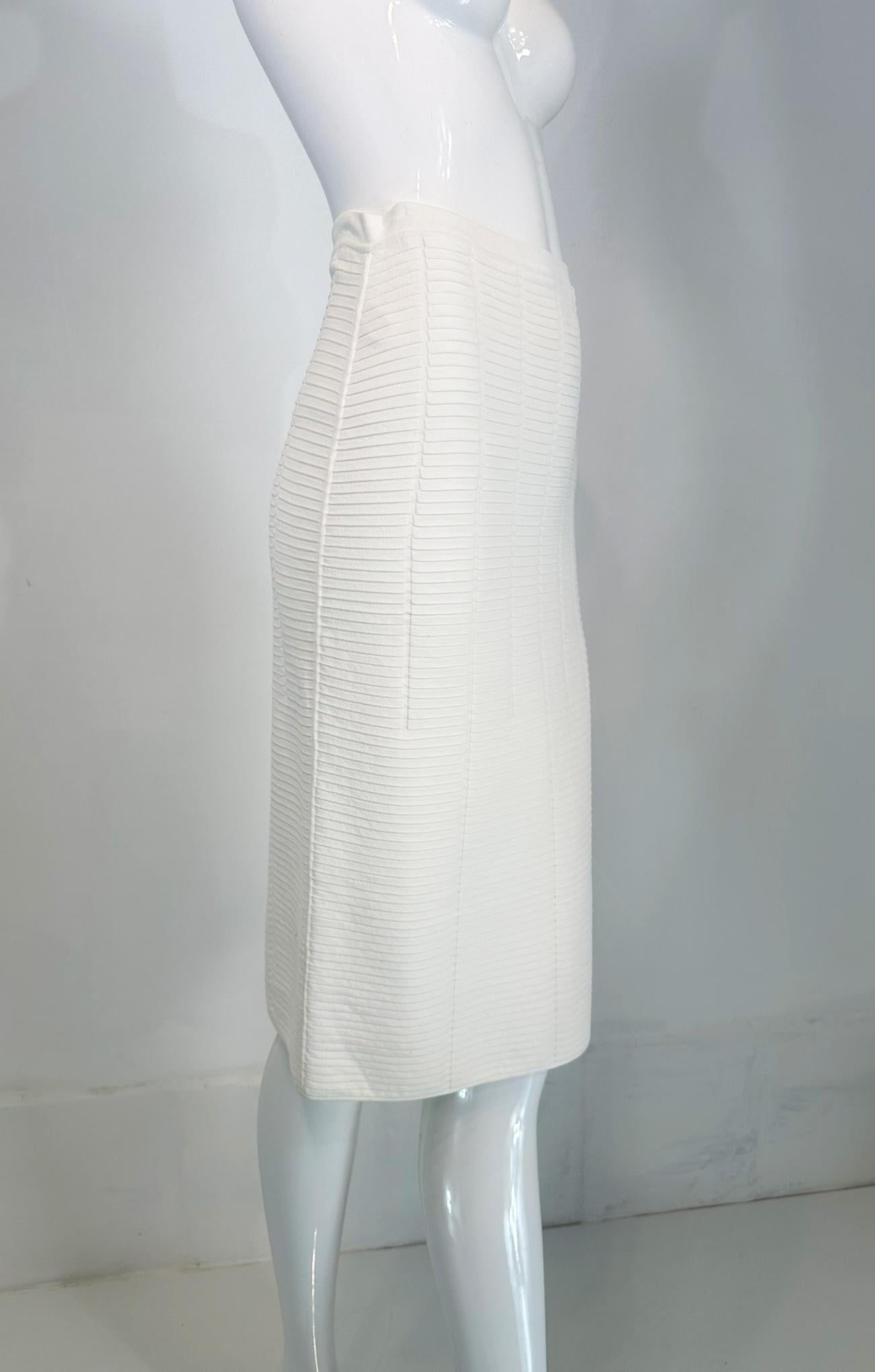 Gray Giorgio Armani White Body Con Ribbed Stretch Pencil Skirt 1990s 40 For Sale
