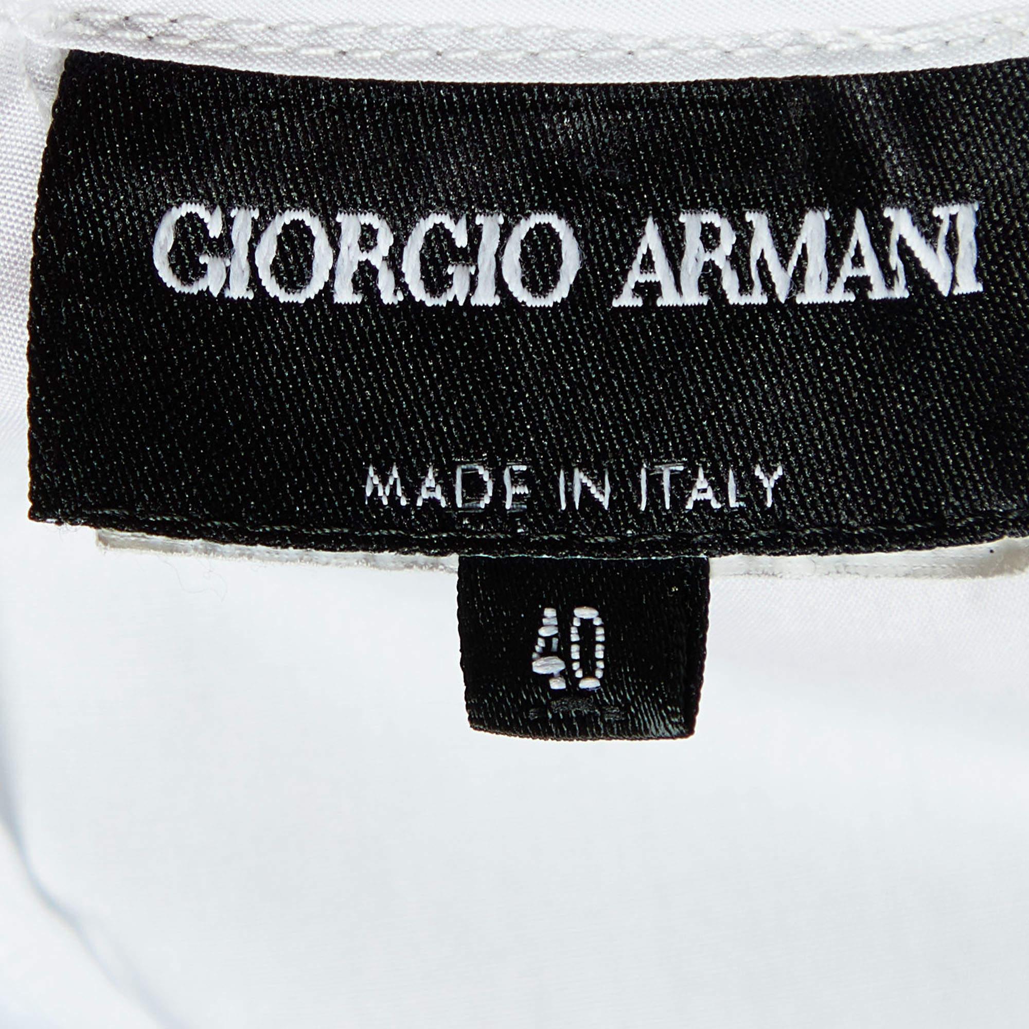 Giorgio Armani White Top senza maniche con scollo a balze in cotone S. In condizioni ottime in vendita a Dubai, Al Qouz 2