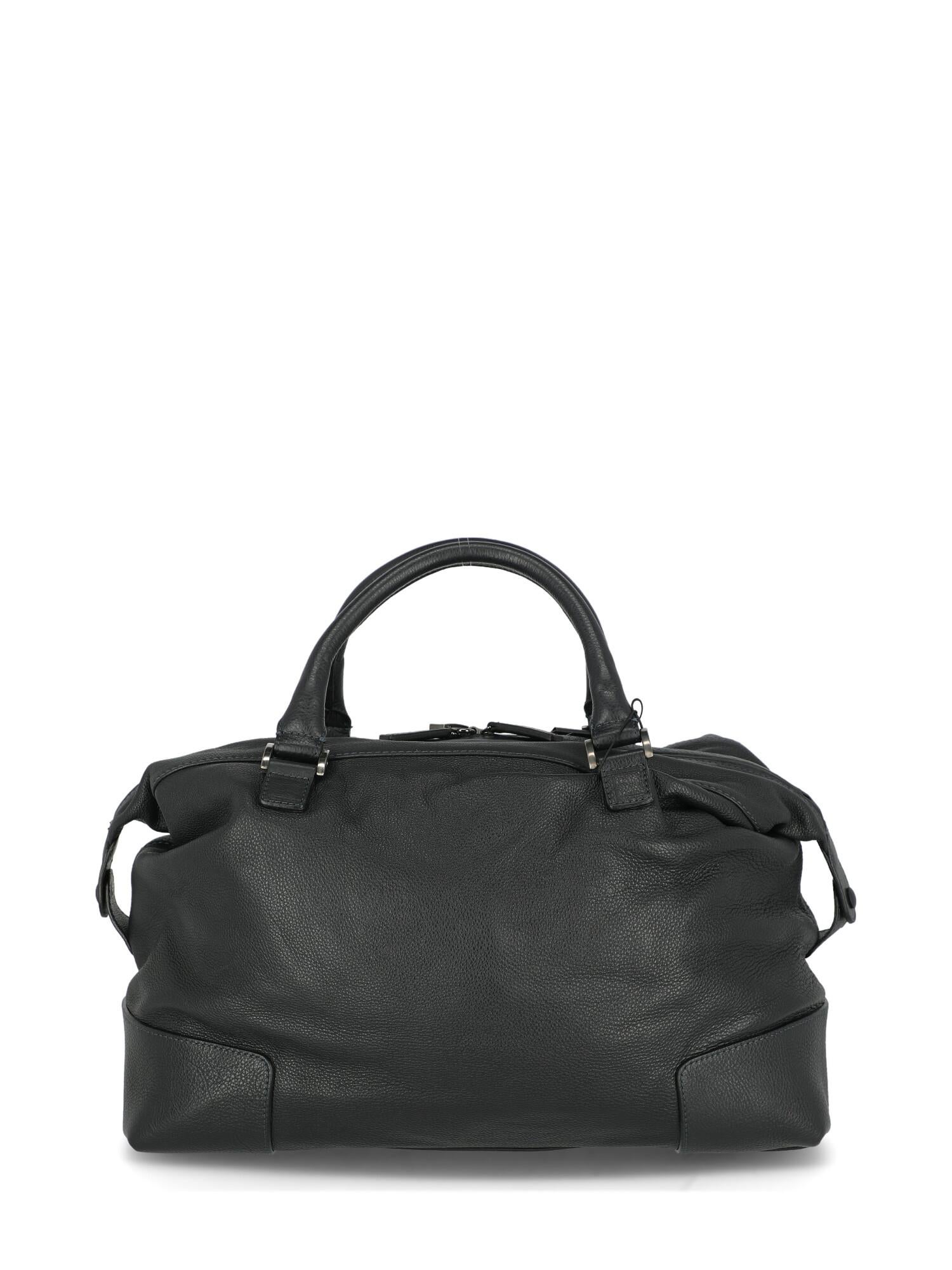 Black Giorgio Armani Woman Travel bag Navy Leather For Sale