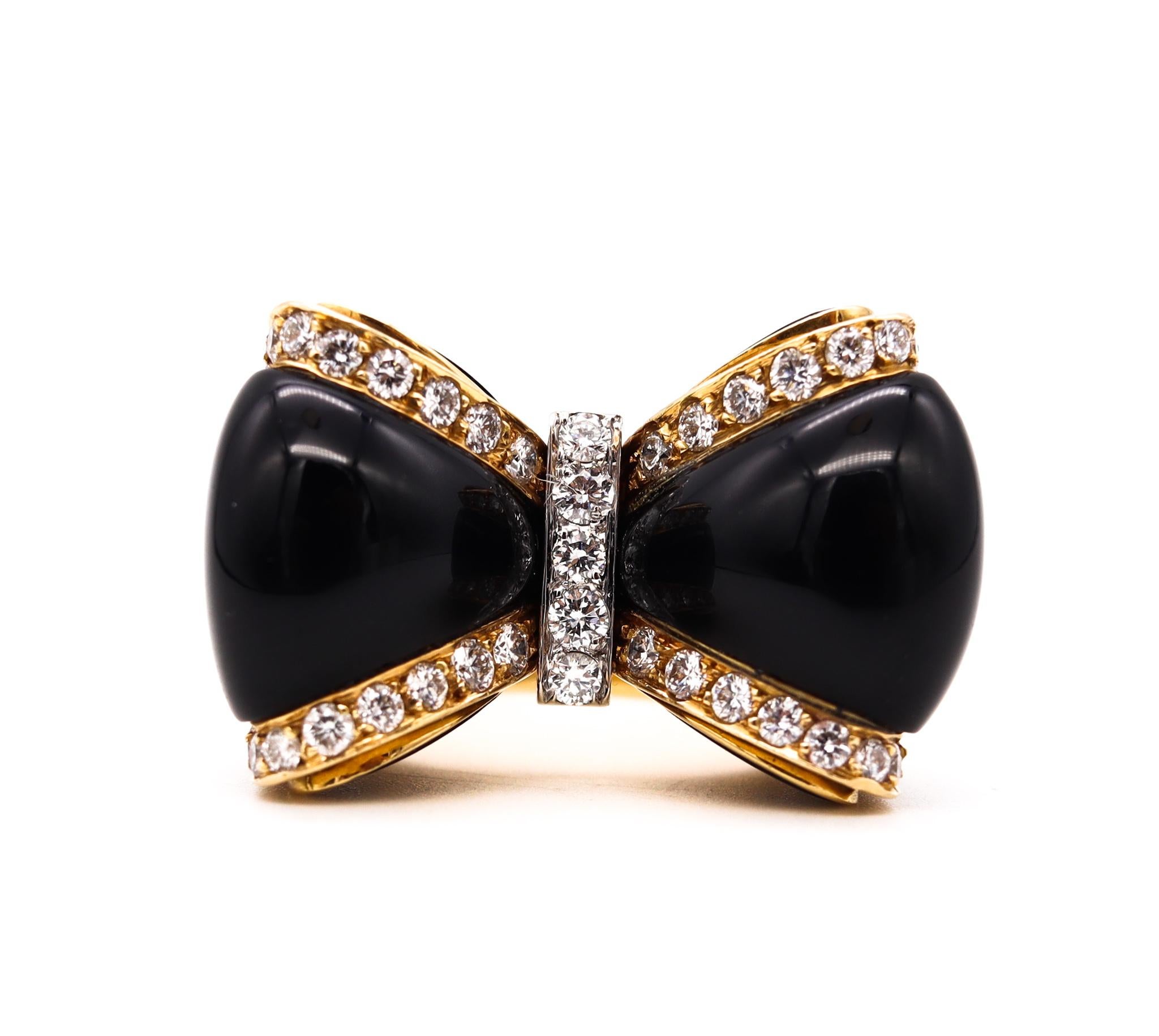 Giorgio Chilleri Bow Cocktail Ring 18 kt Gold 1.80 Cts Diamonds Onyxes Enamel For Sale 2