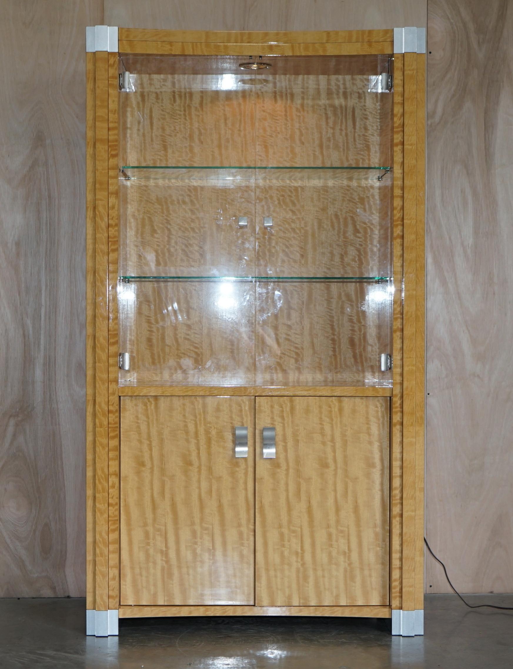 Mid-Century Modern Giorgio Collection Burr Satinwood & Chrome Drinks Display Cabinet For Sale