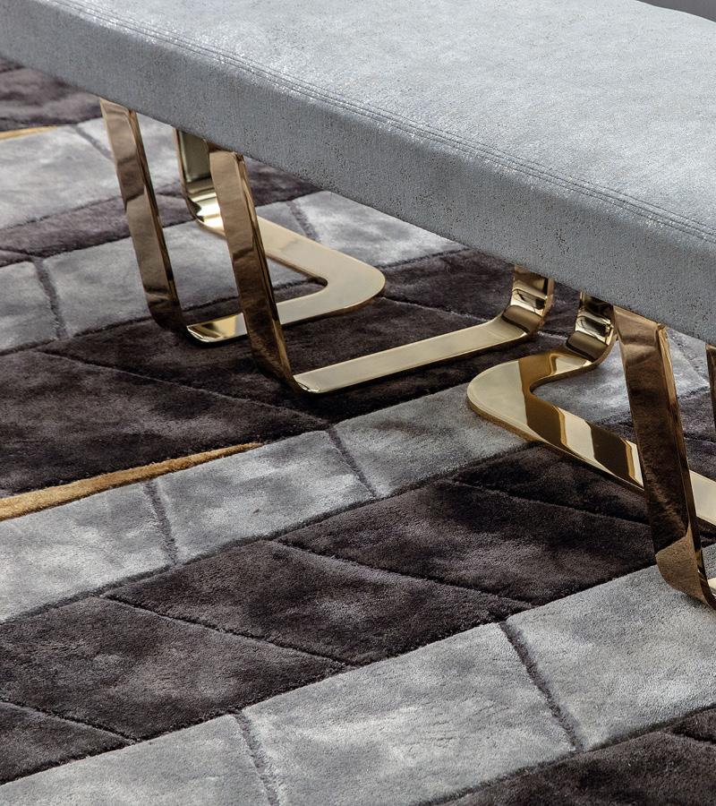 Art Déco Tappeto rotondo Giorgio Collection Charisma con inserto oro in vendita